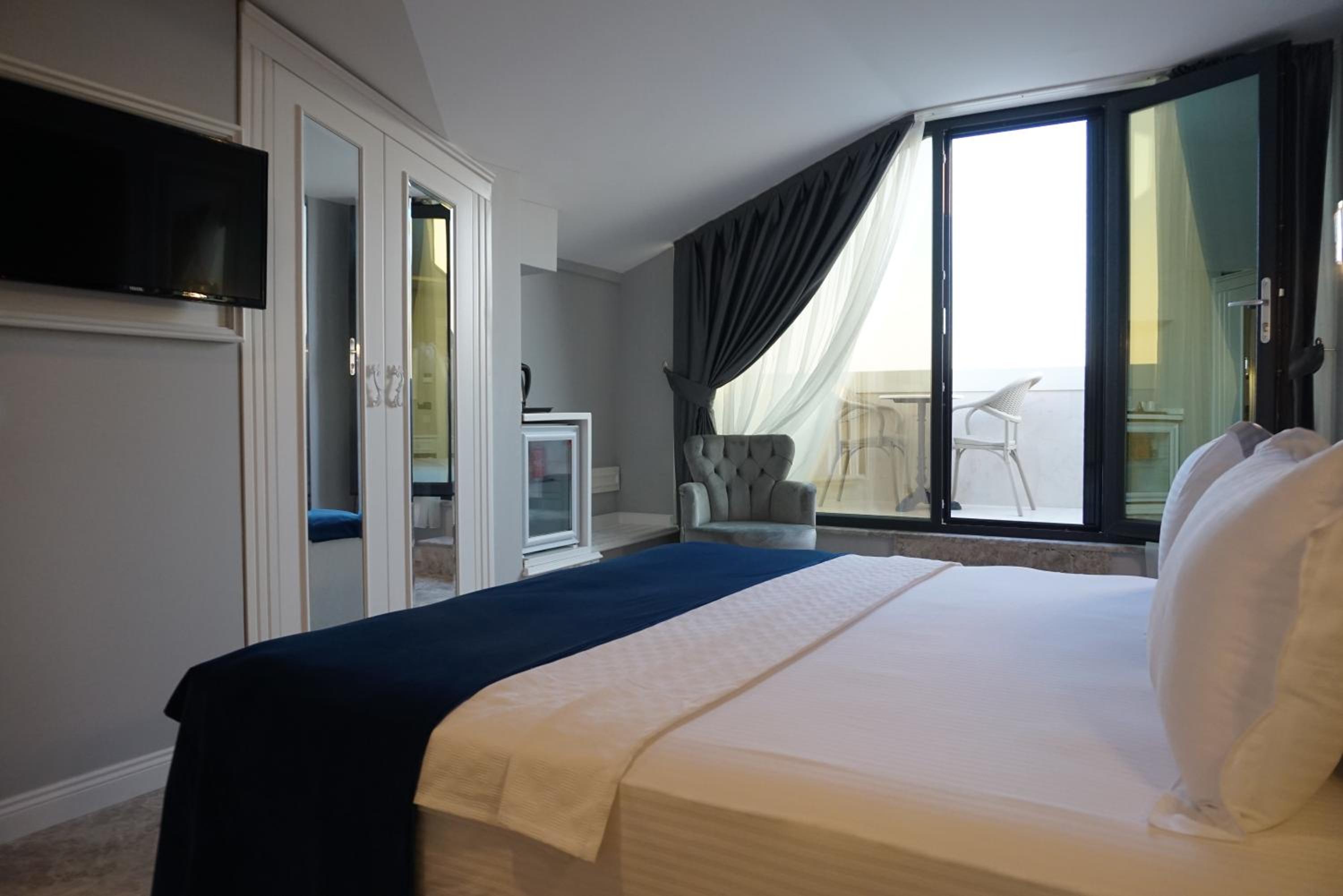 King Room