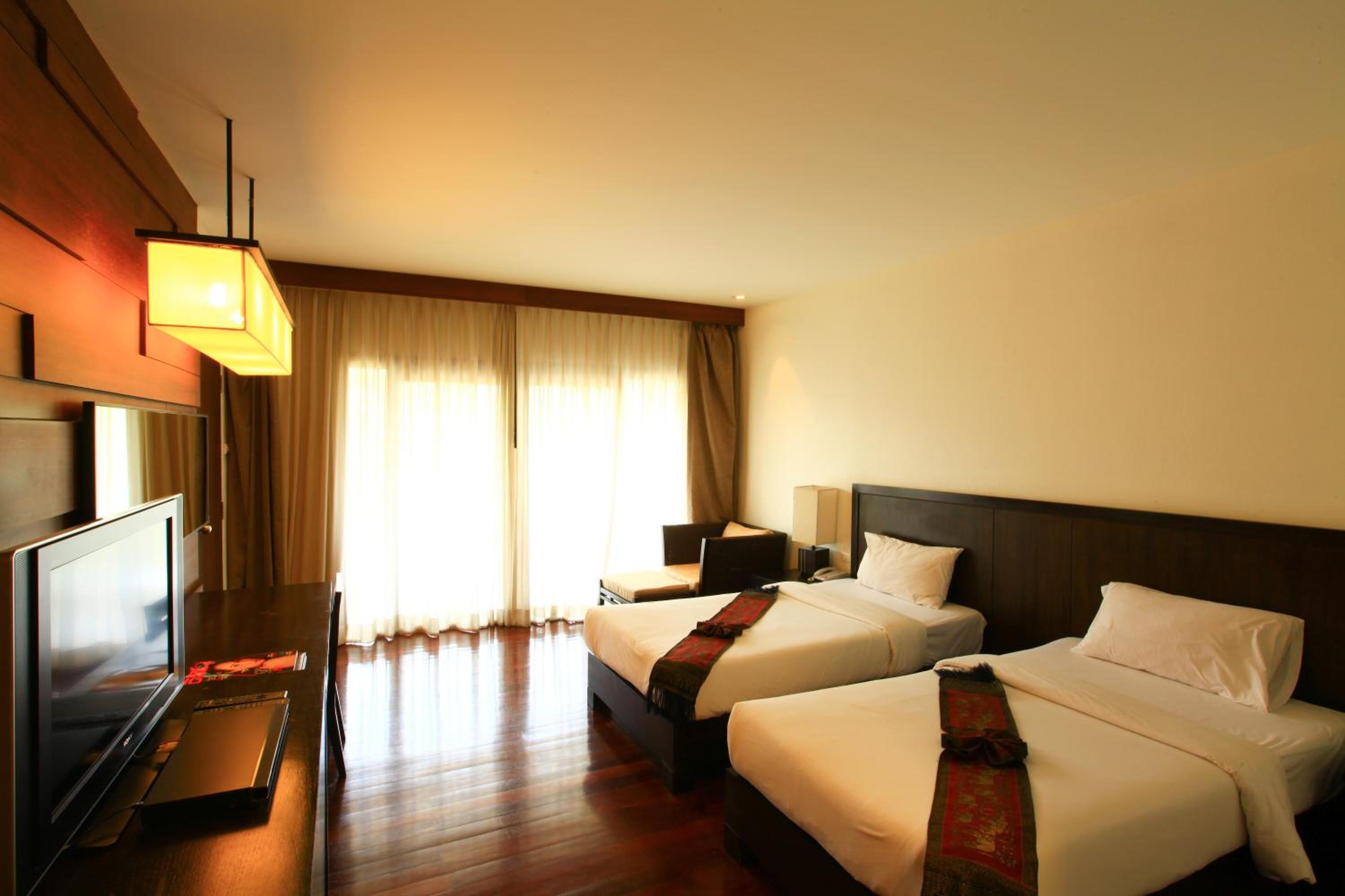 Deluxe Double or Twin Room photo 2