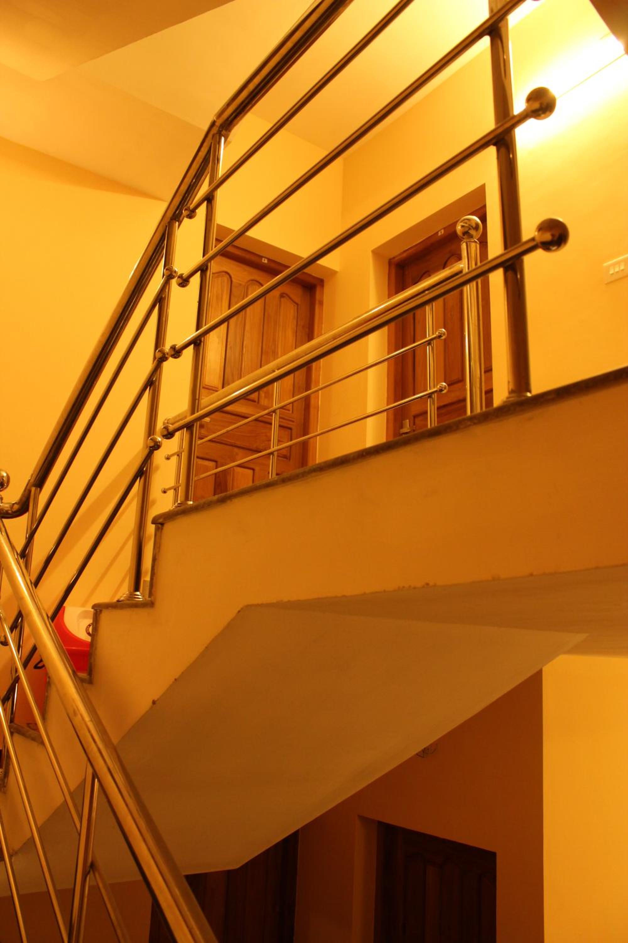 Budget Double Room with Fan photo 2