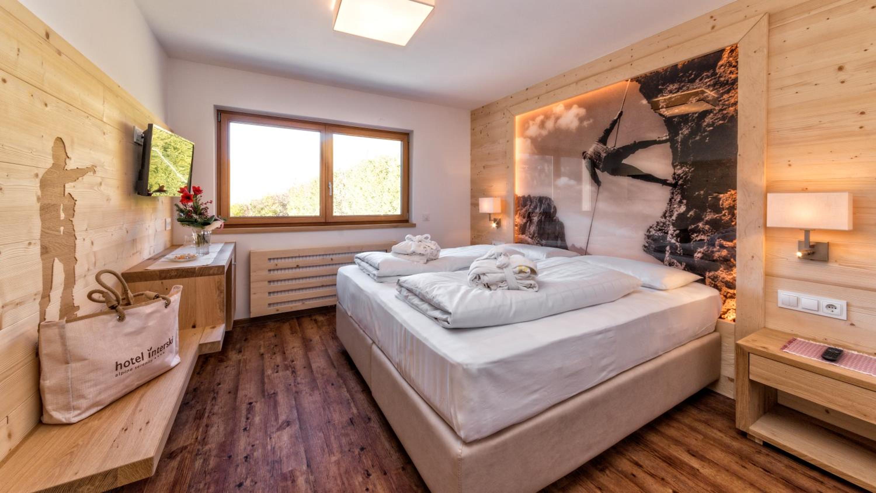 Economy Double Room photo 2