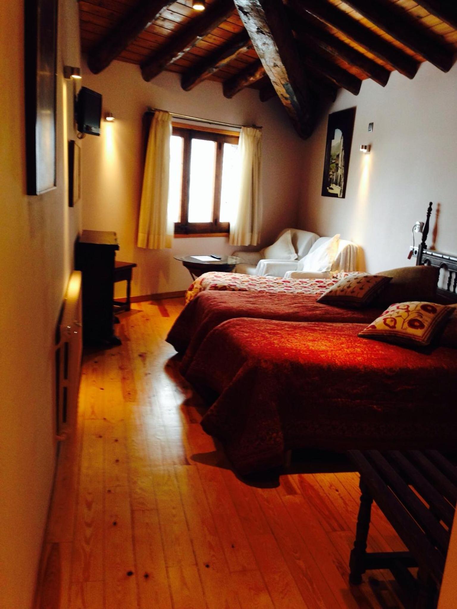Triple Room - Photo 3