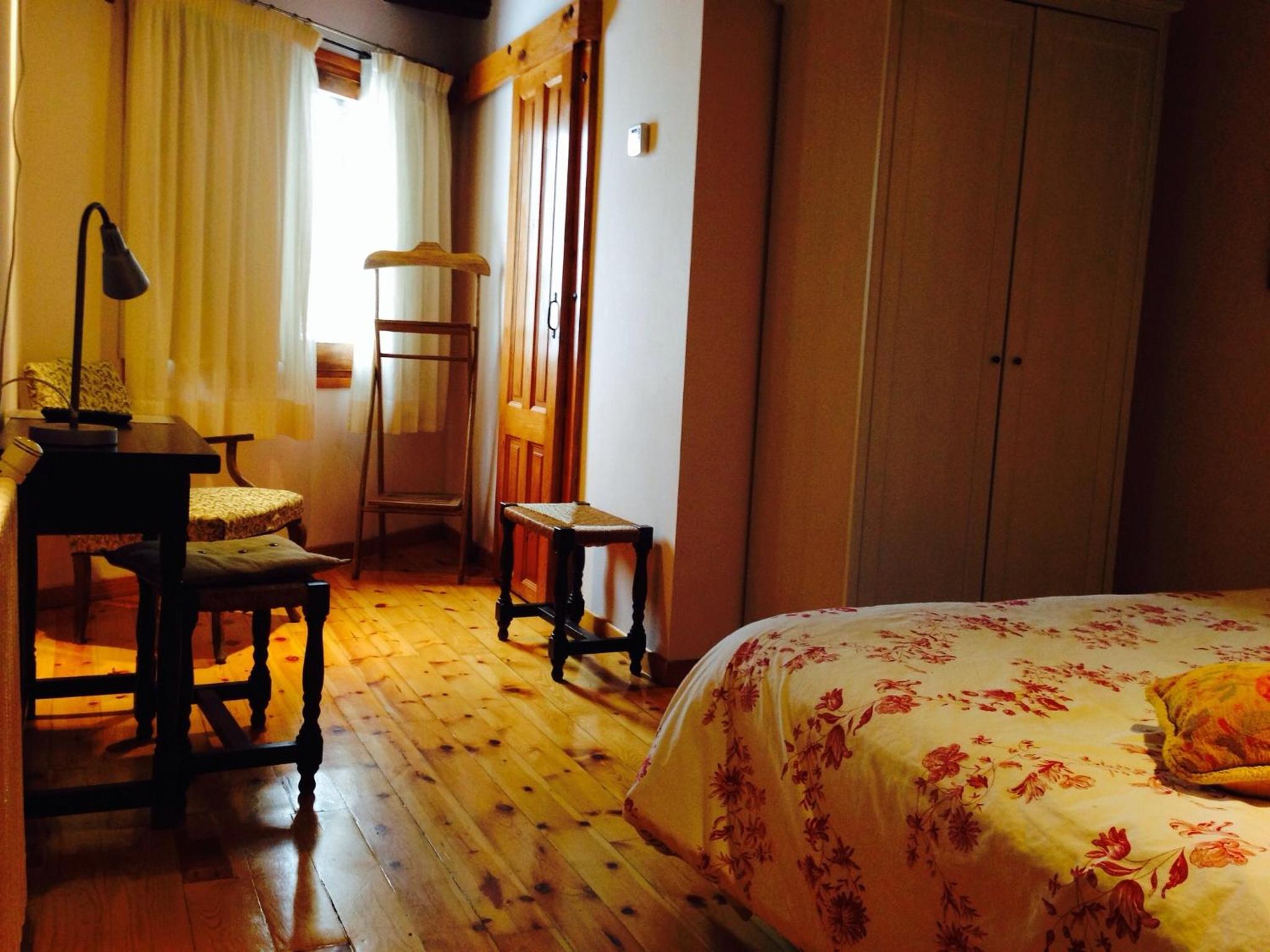 Double Room - Photo 4