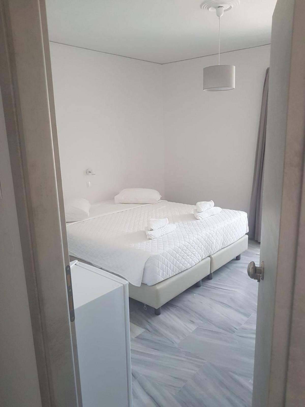 Double Room with Balcony and Sea View