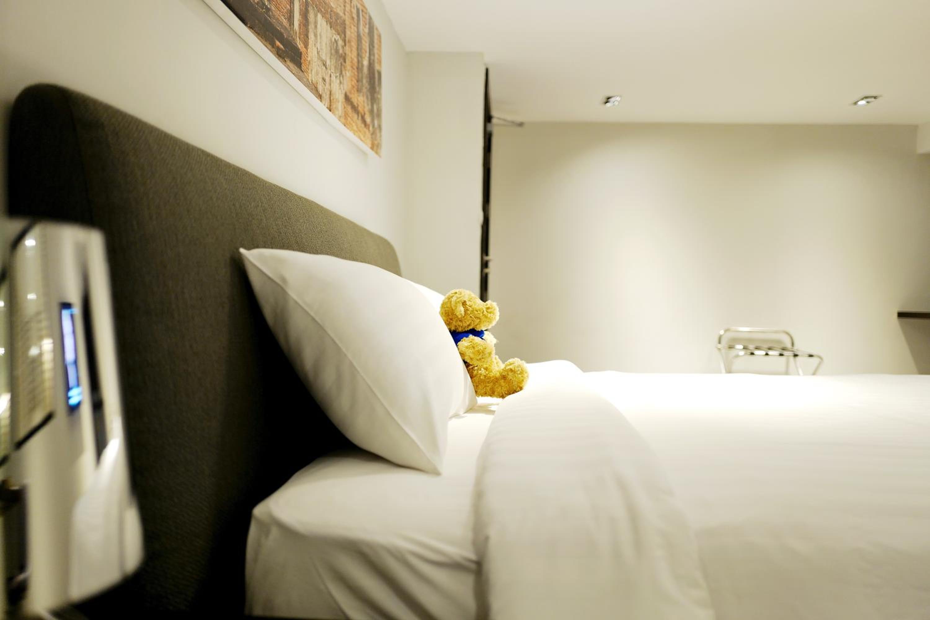 Single Room with Spa Bath photo 1