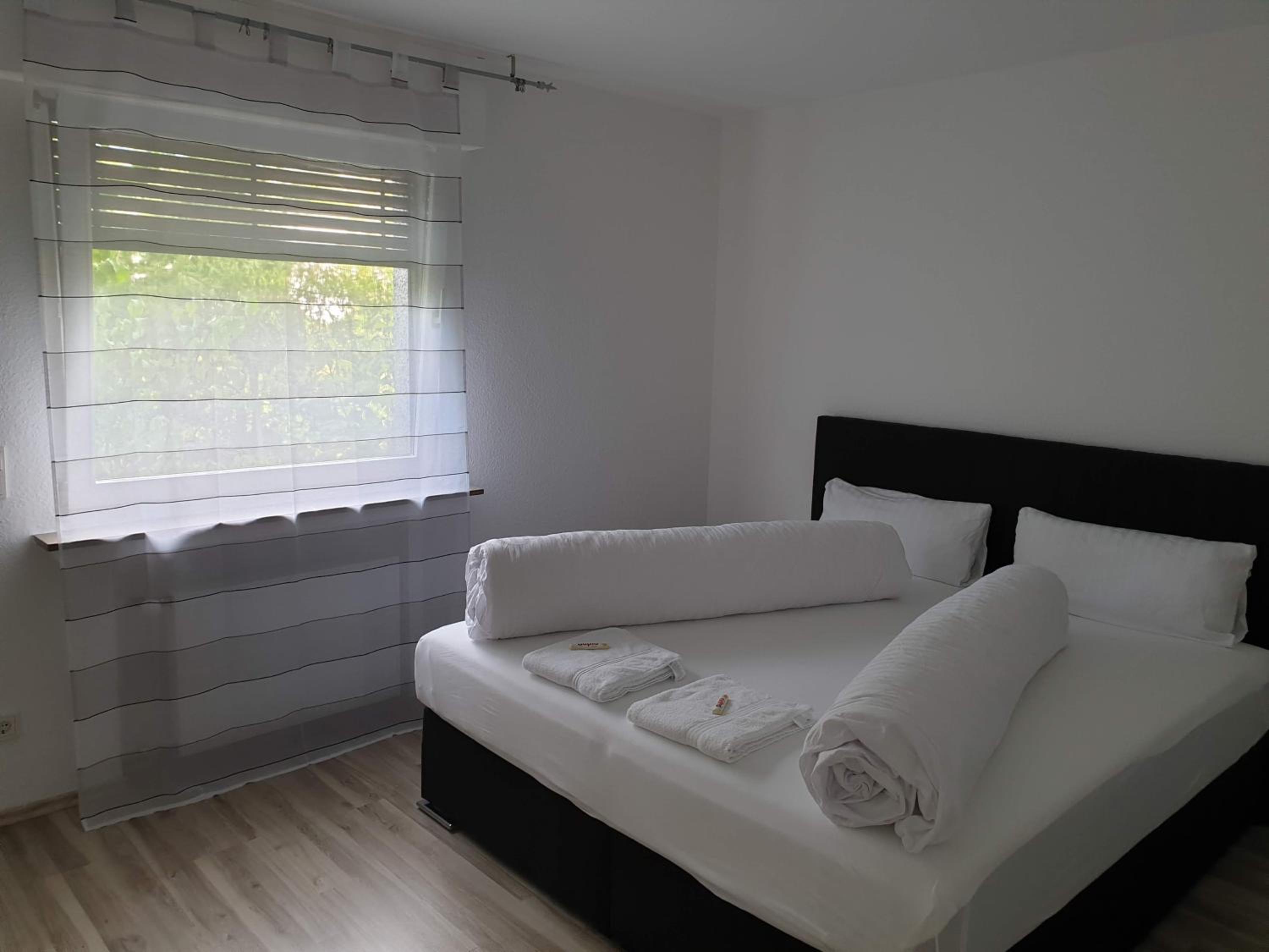 Two-Bedroom Apartment - Photo 17