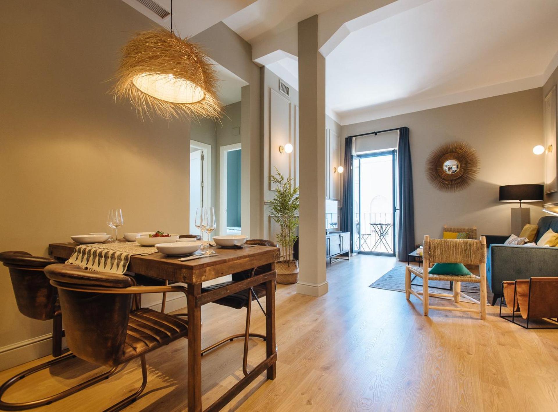 Apartamento con Balcón