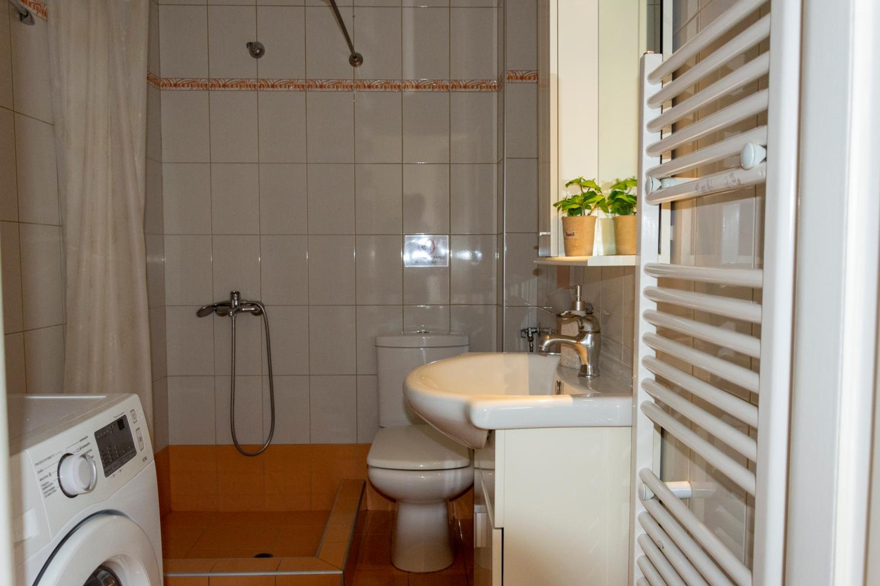 Deluxe Apartment - Photo 3