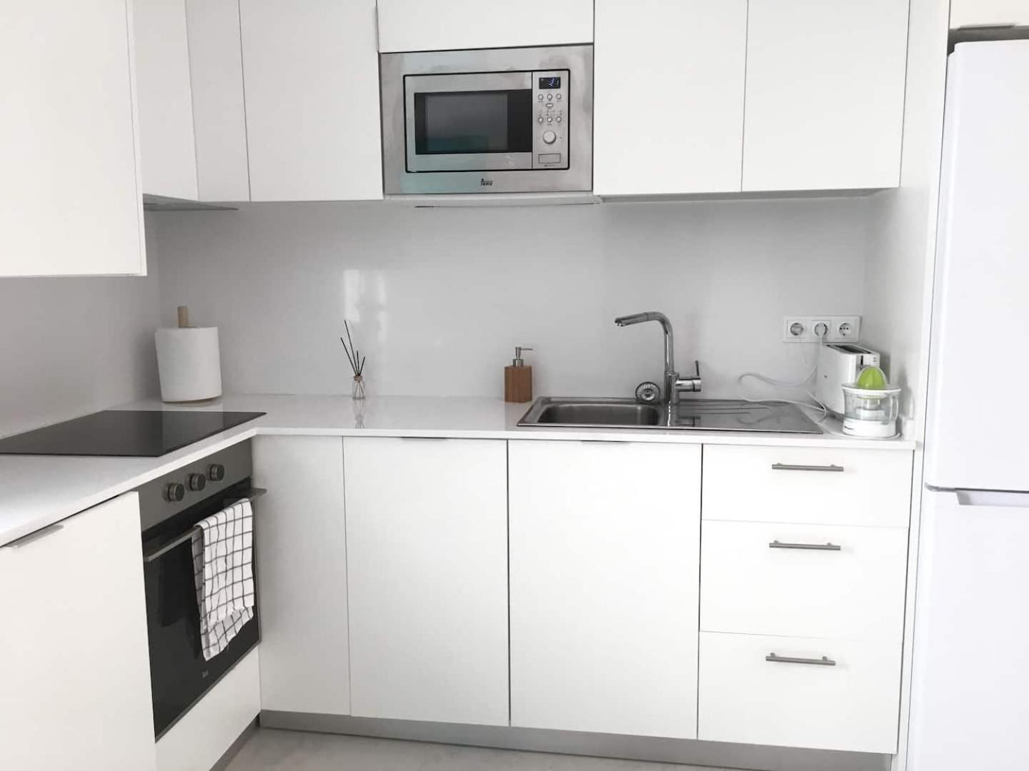 One-Bedroom Apartment - Photo 4