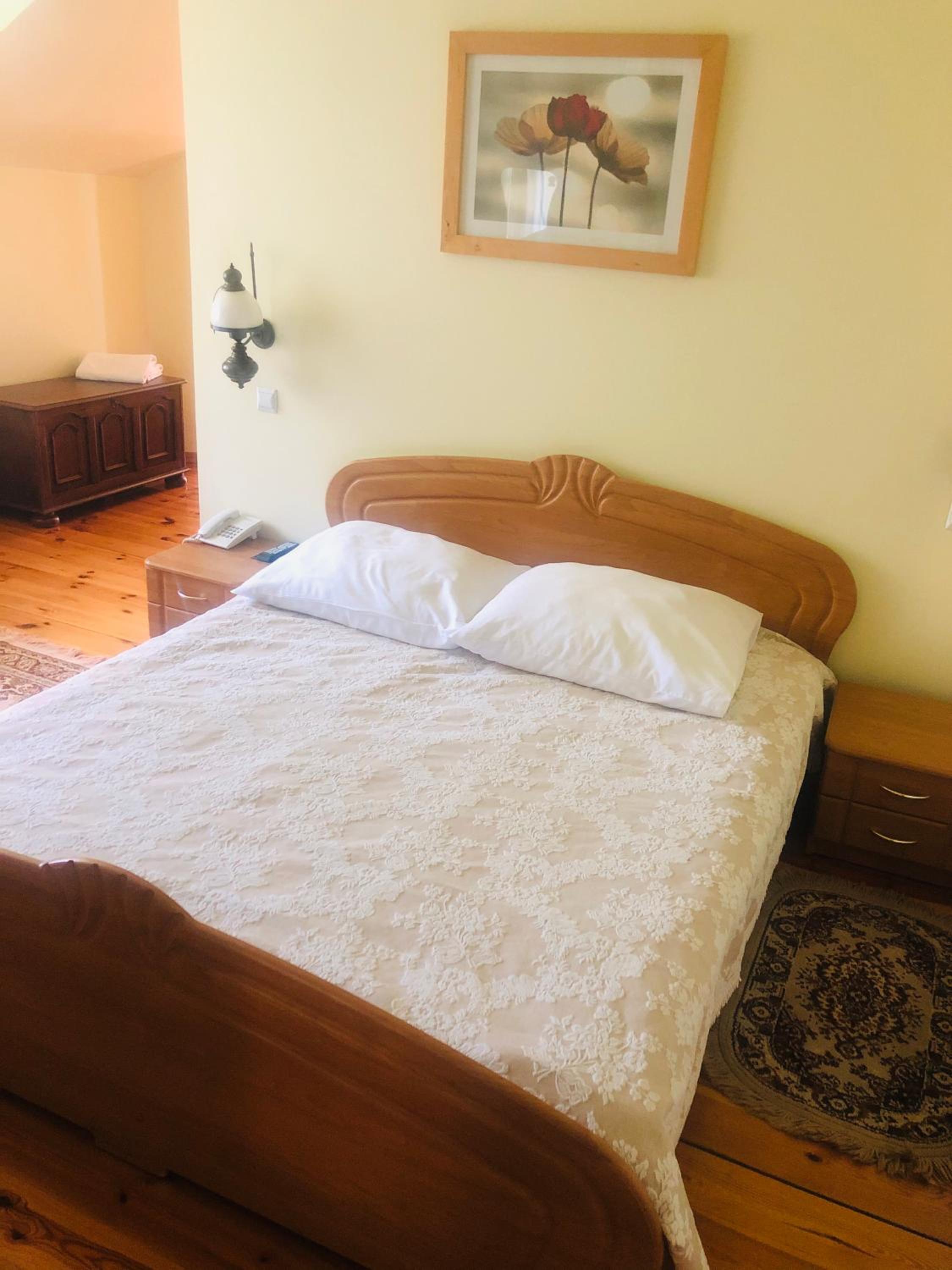 Double or Twin Room with Private Bathroom photo 2