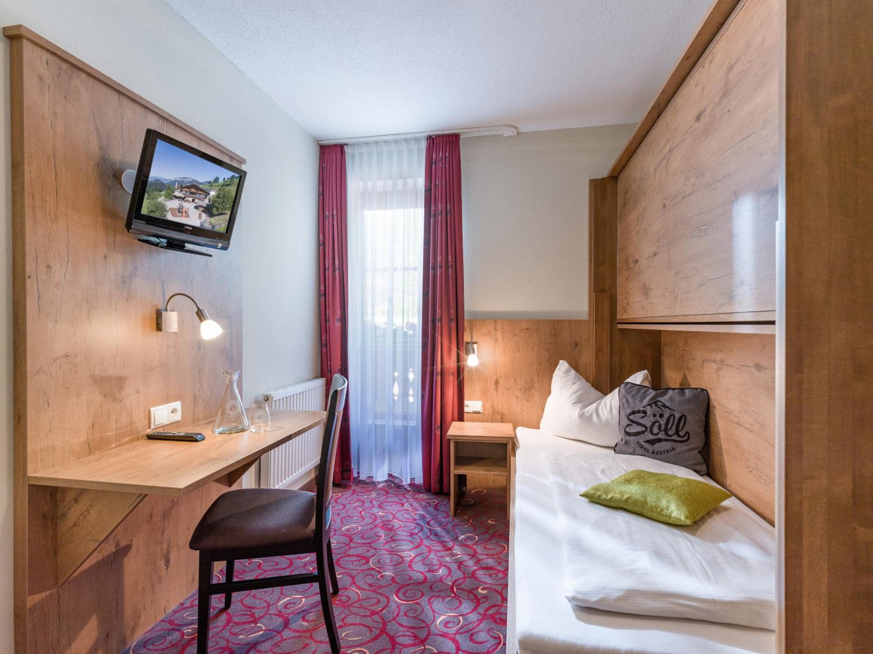 Single Room with Balcony