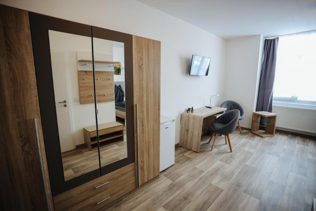 Double Room with Private Bathroom photo 2