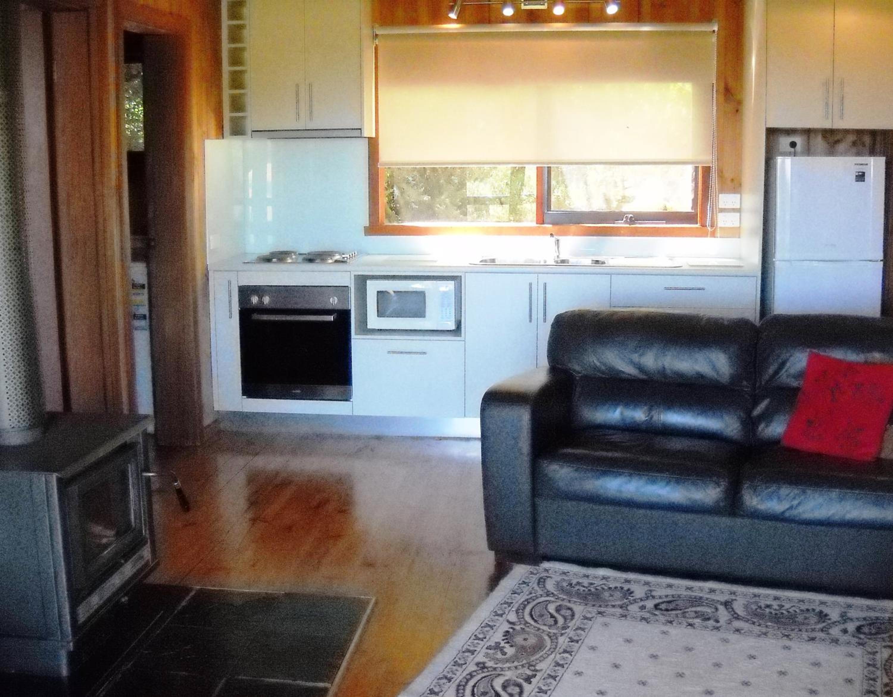 One-Bedroom Cottage - Bluegum photo 2