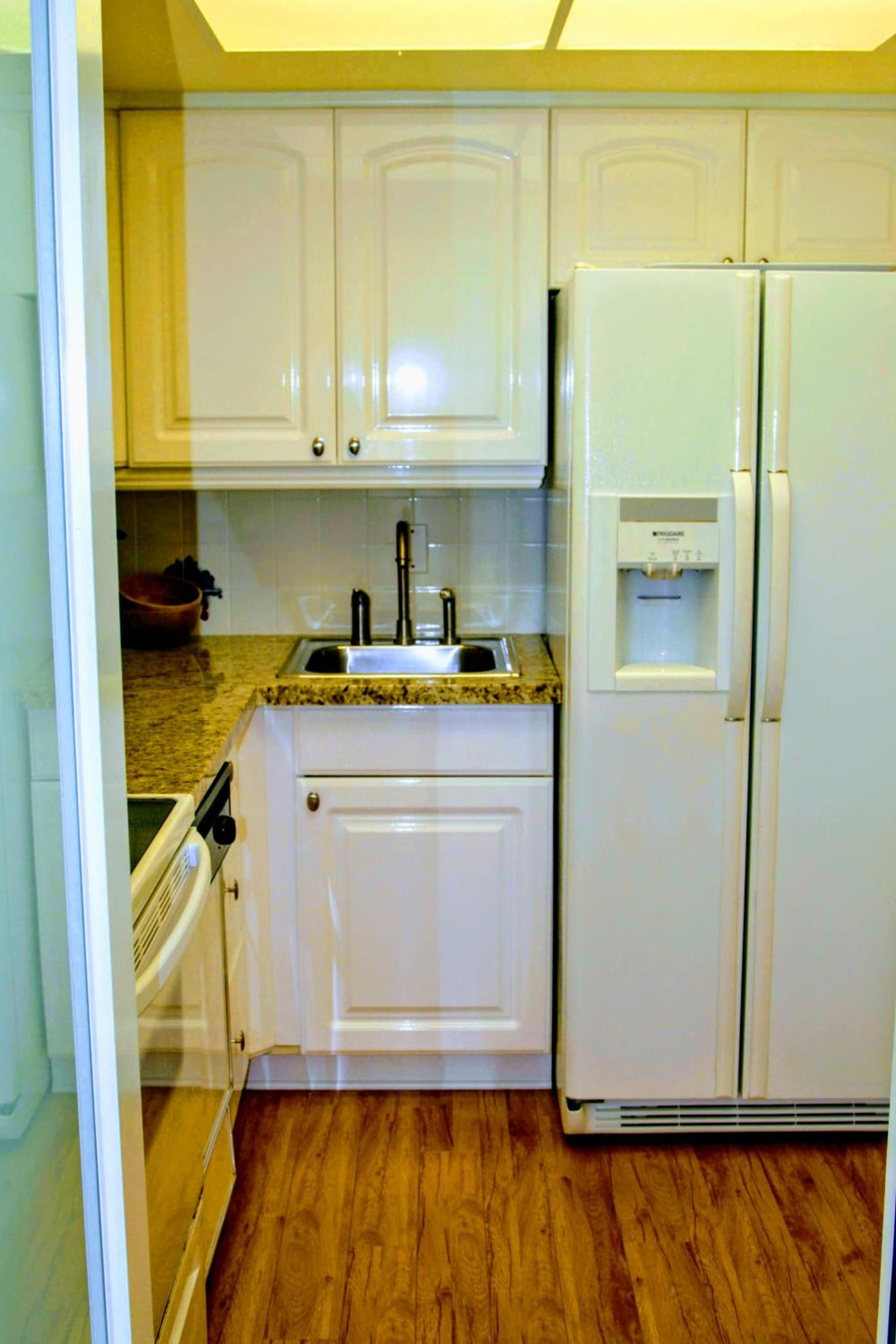 Island Delight Two-Bedroom - Photo 11