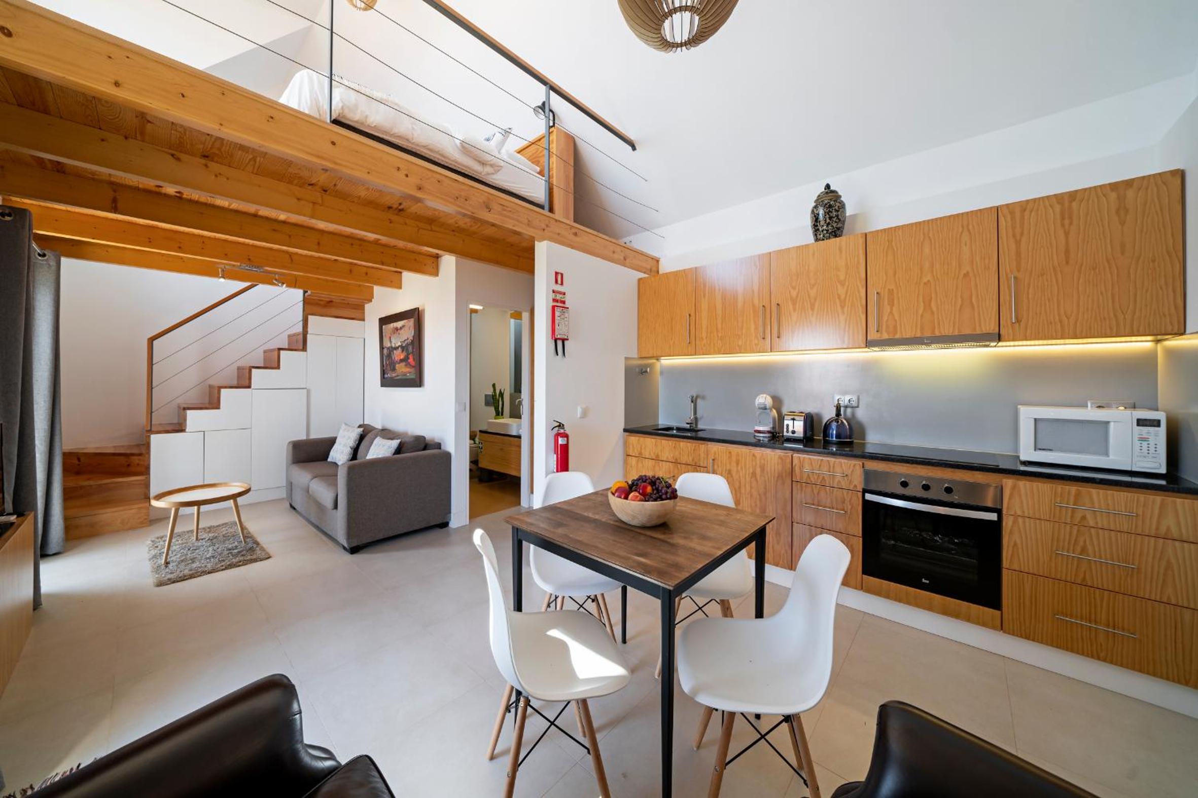 Studio Apartment photo 1