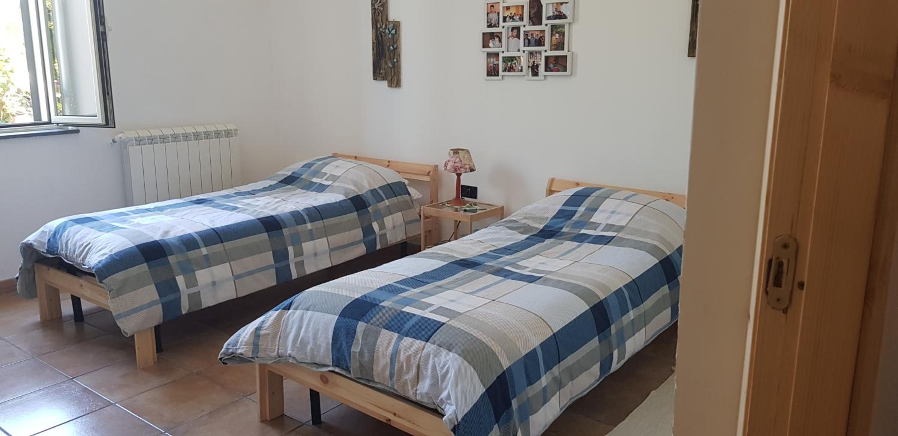 Three-Bedroom House - Photo 4