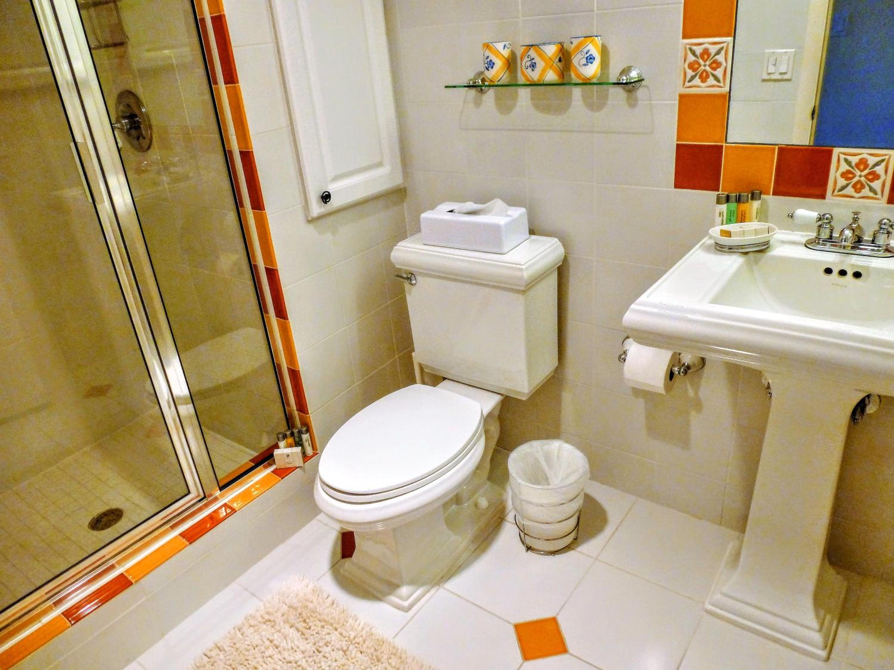 Santa Fe Two-Bedroom Suite - Photo 4