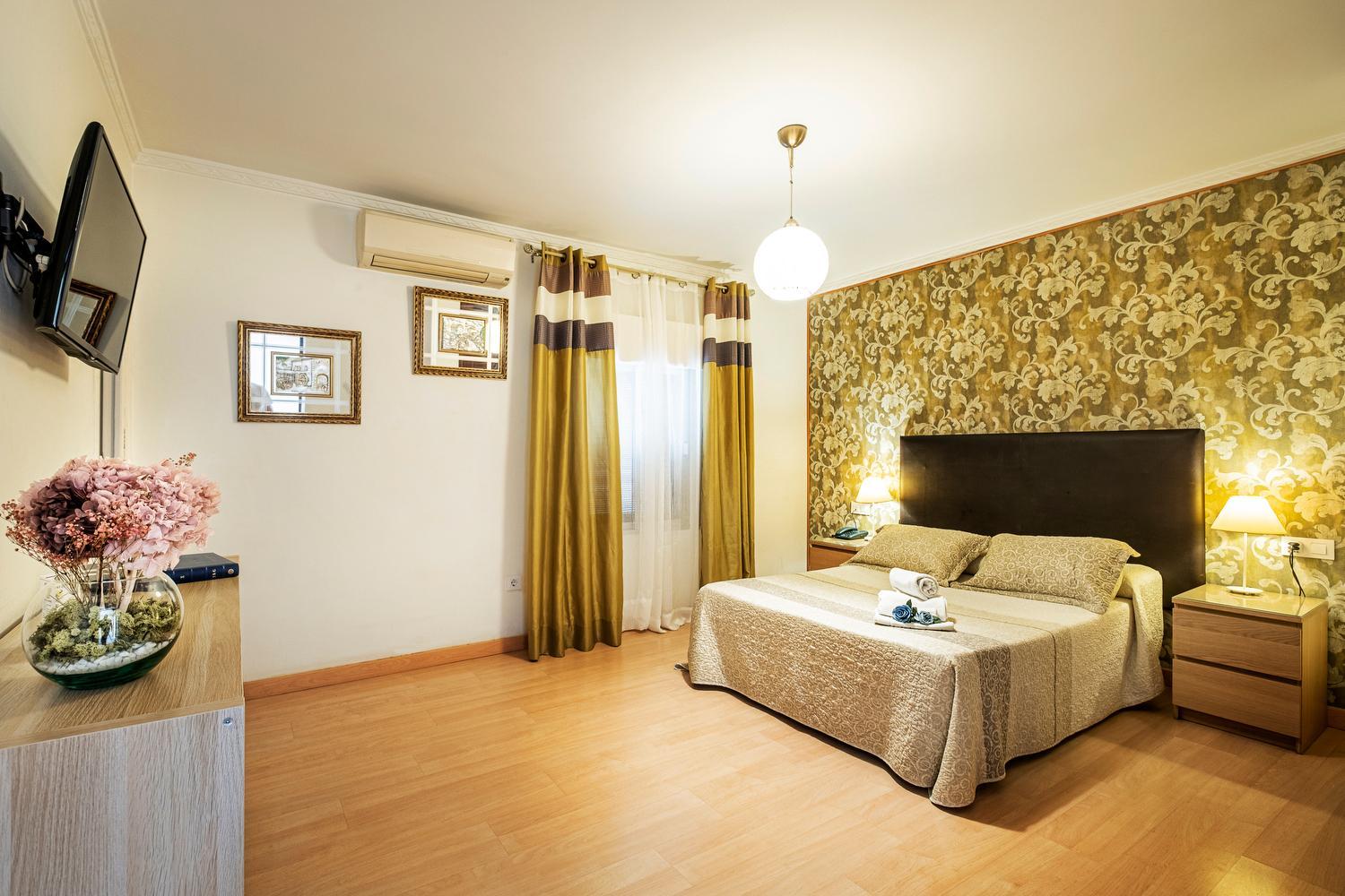 Special Double Room - Photo 7