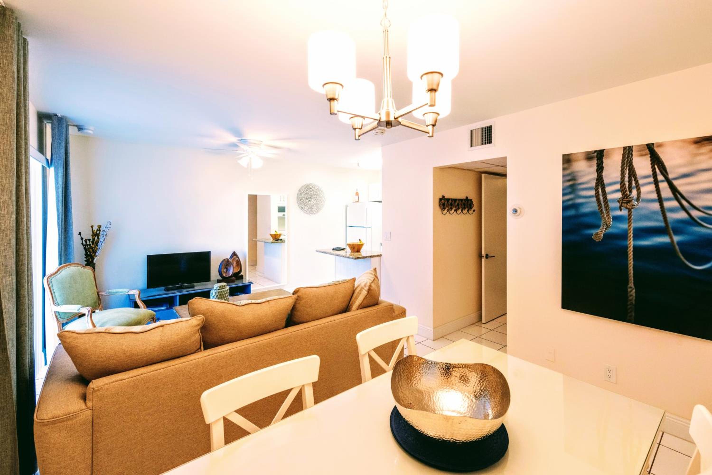 South Beach One-Bedroom - Photo 1