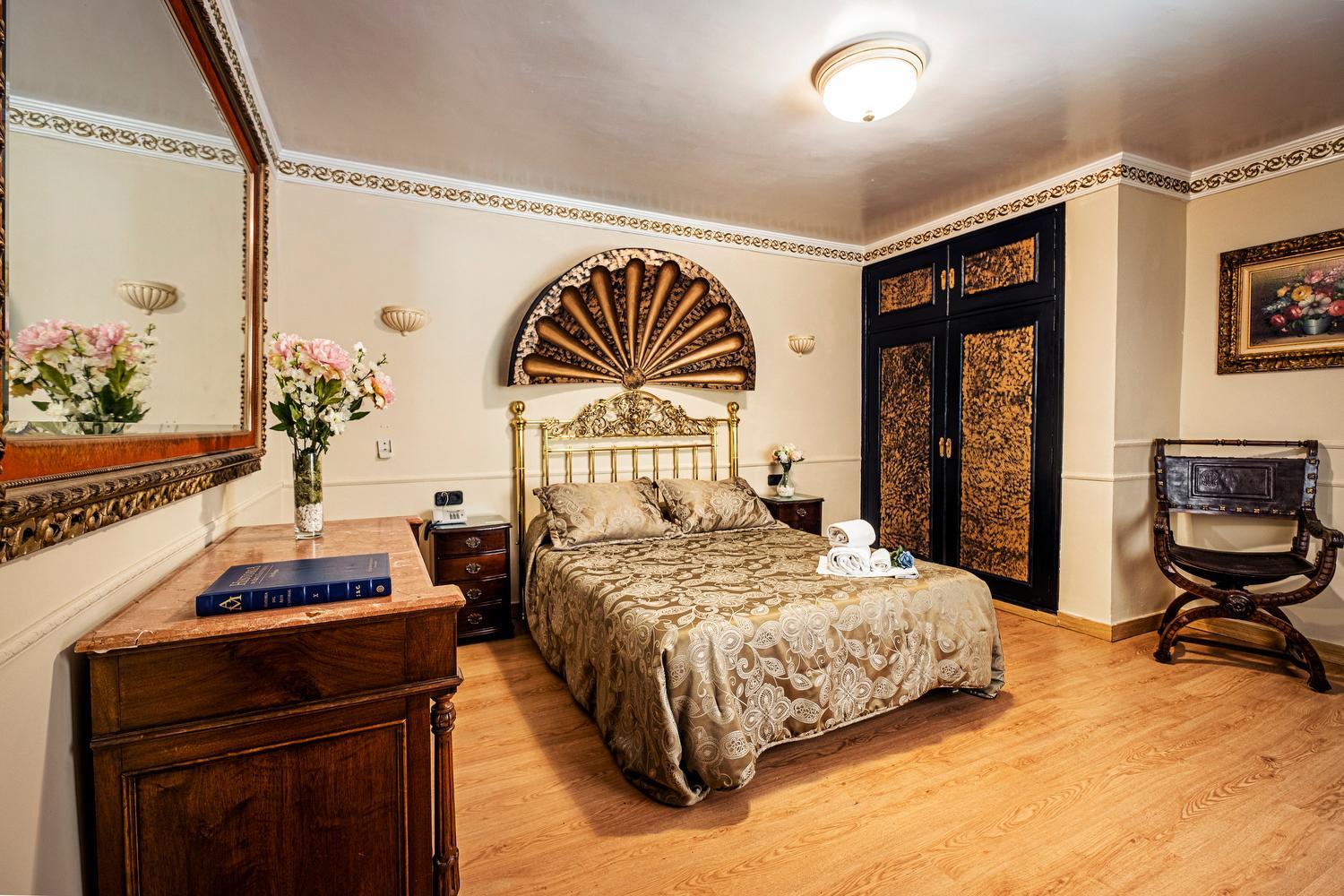 Superior Double Room - Photo 3