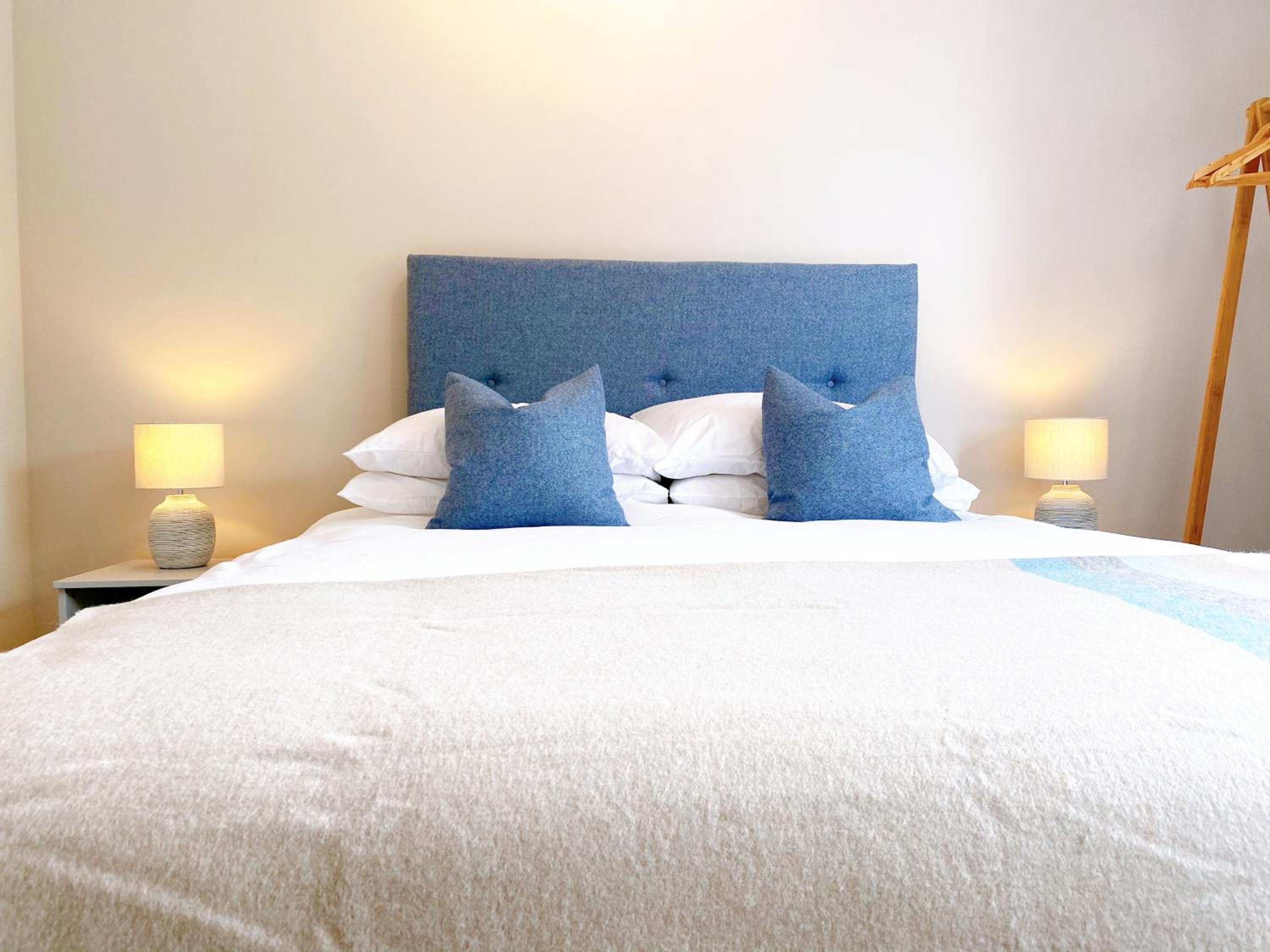 Standard King Room photo 3