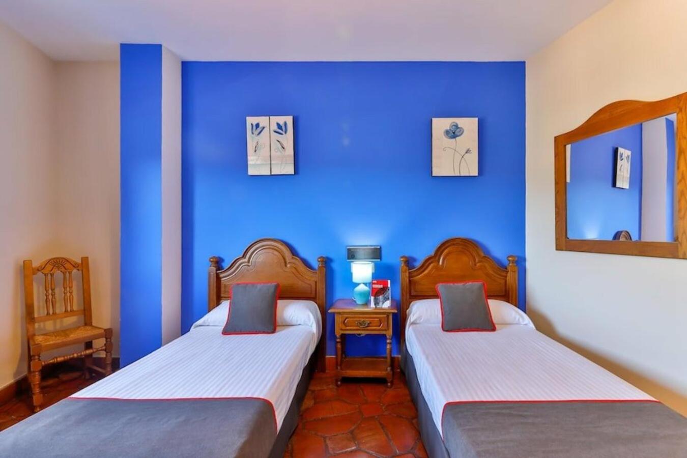 Twin Room With View photo 3