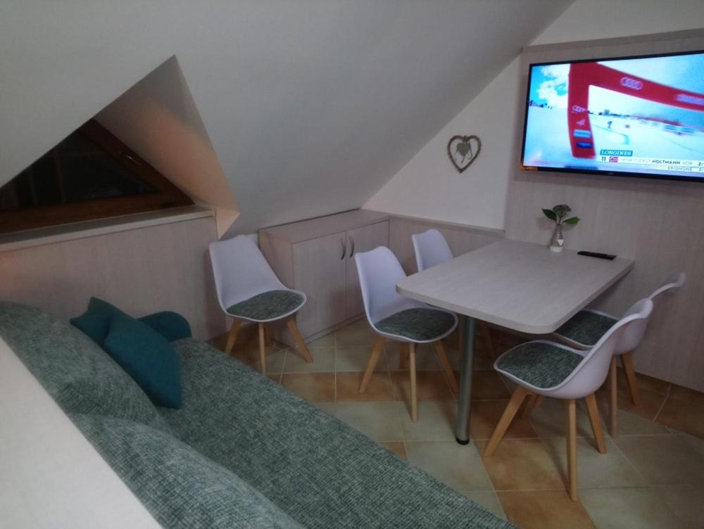 Family Suite photo 2