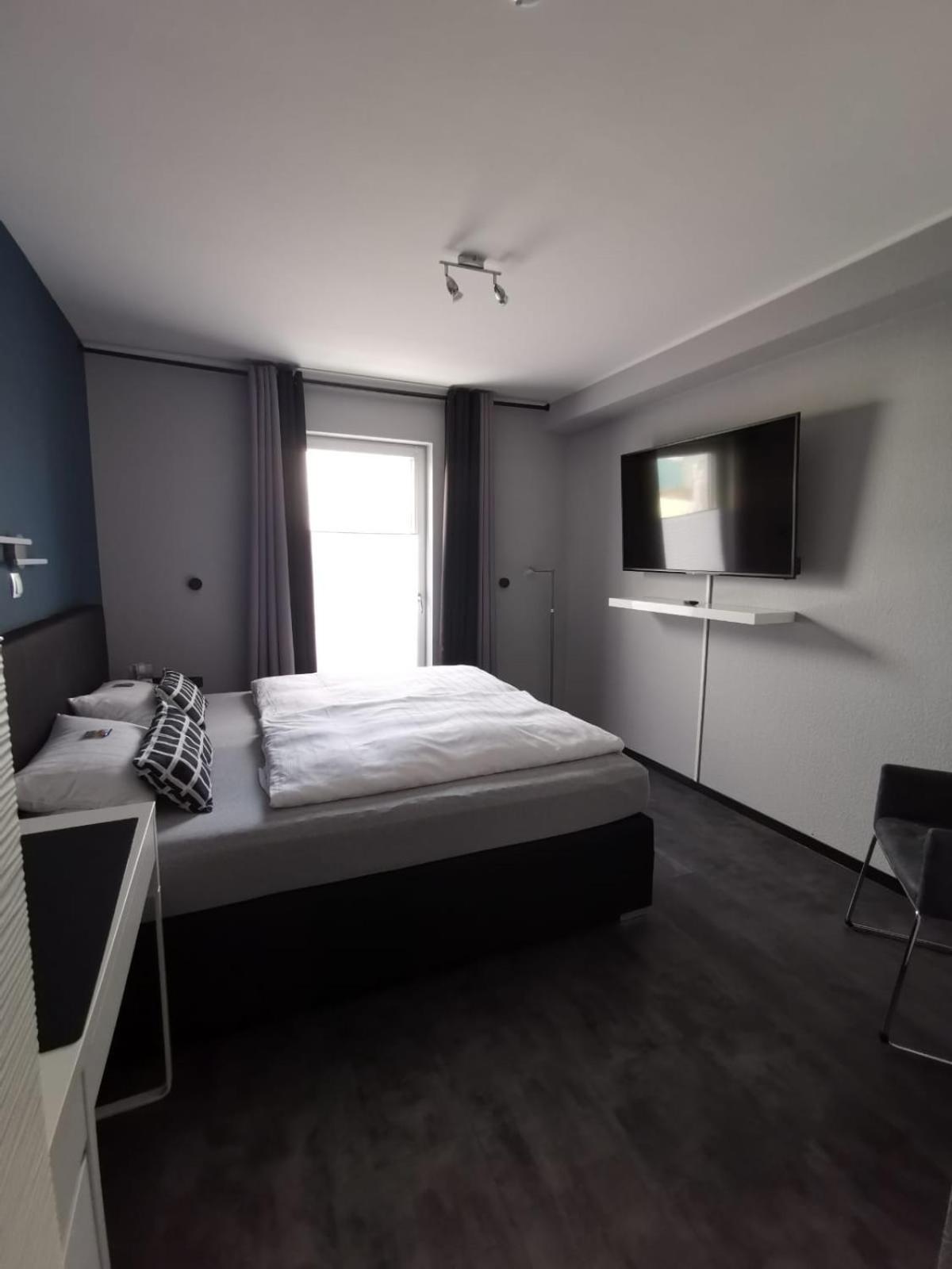 Double Room - Photo 4