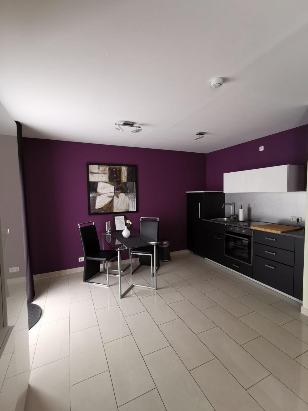 One-Bedroom Apartment - Photo 7