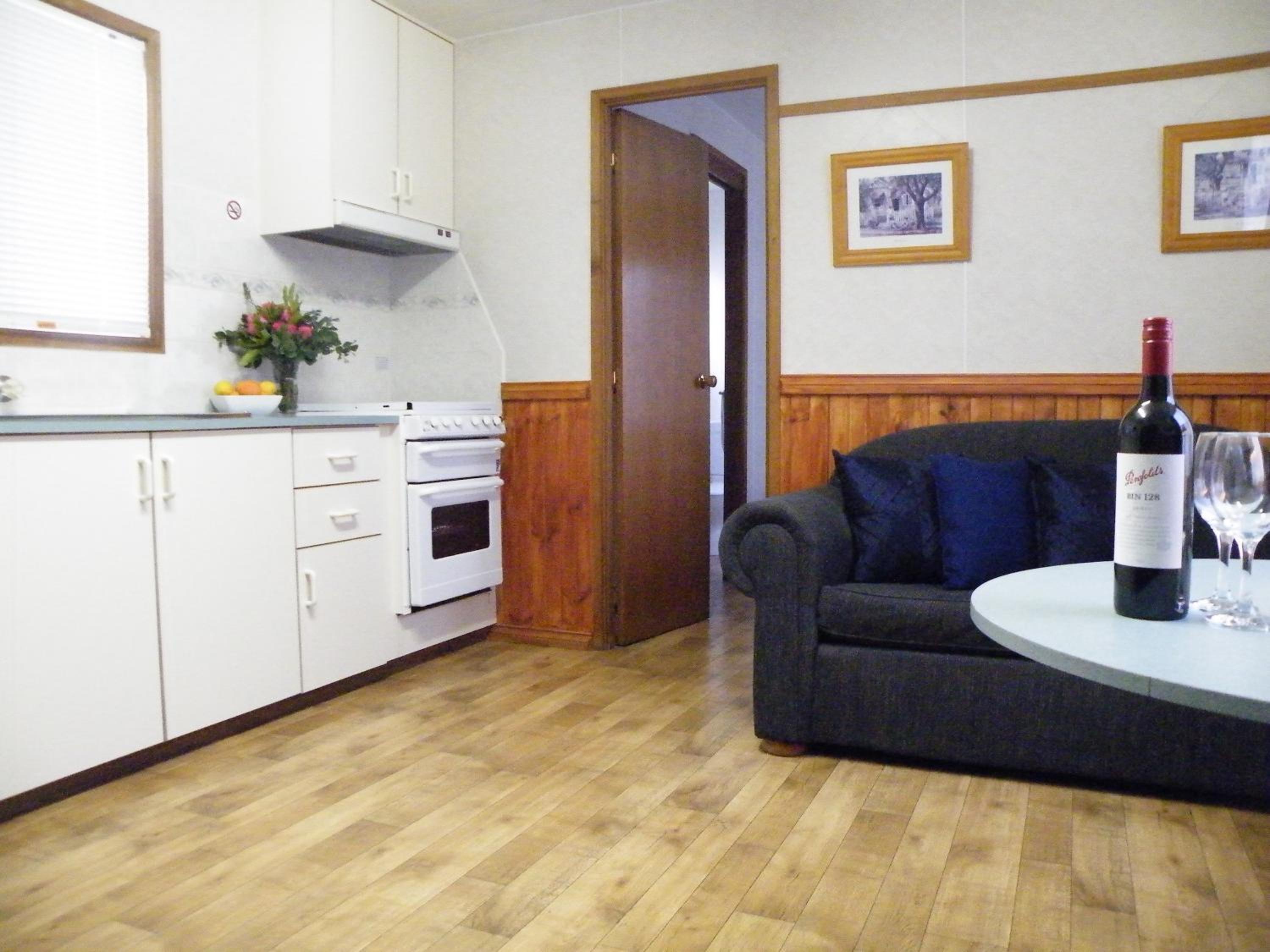 Superior One-Bedroom Cabin photo 1