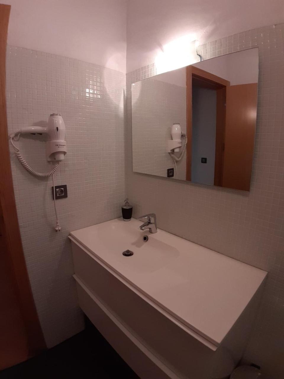 Four-Bedroom House - Photo 19