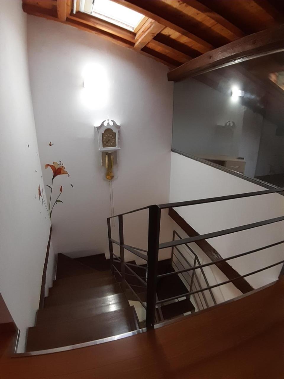 Four-Bedroom House - Photo 13