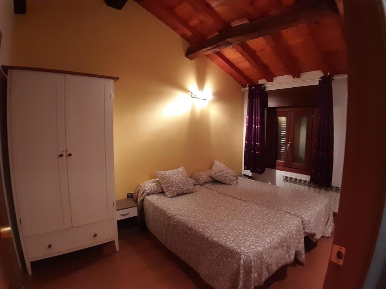 Four-Bedroom House - Photo 9