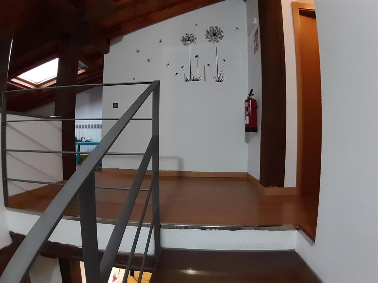 Four-Bedroom House - Photo 12