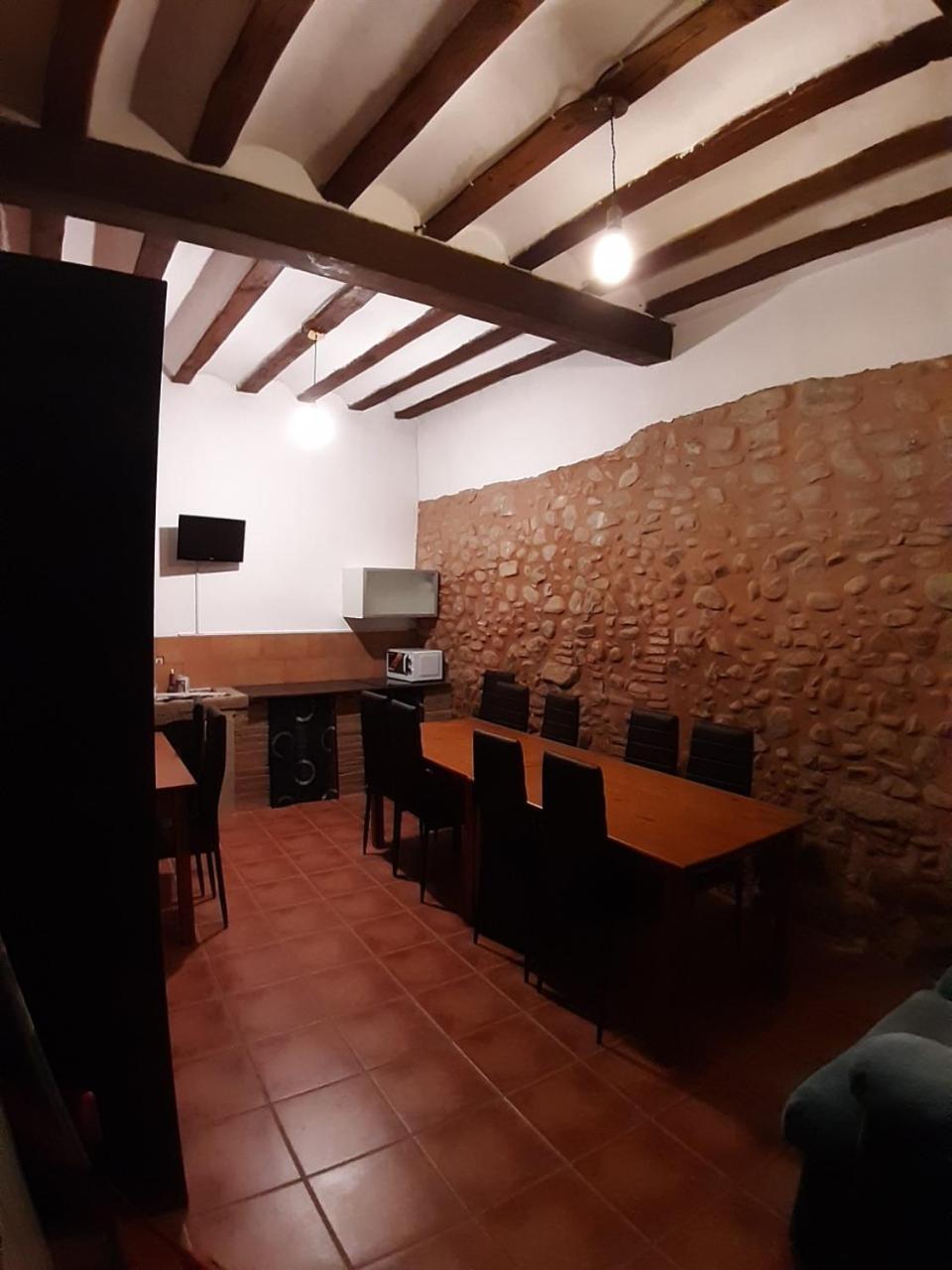 Four-Bedroom House - Photo 24