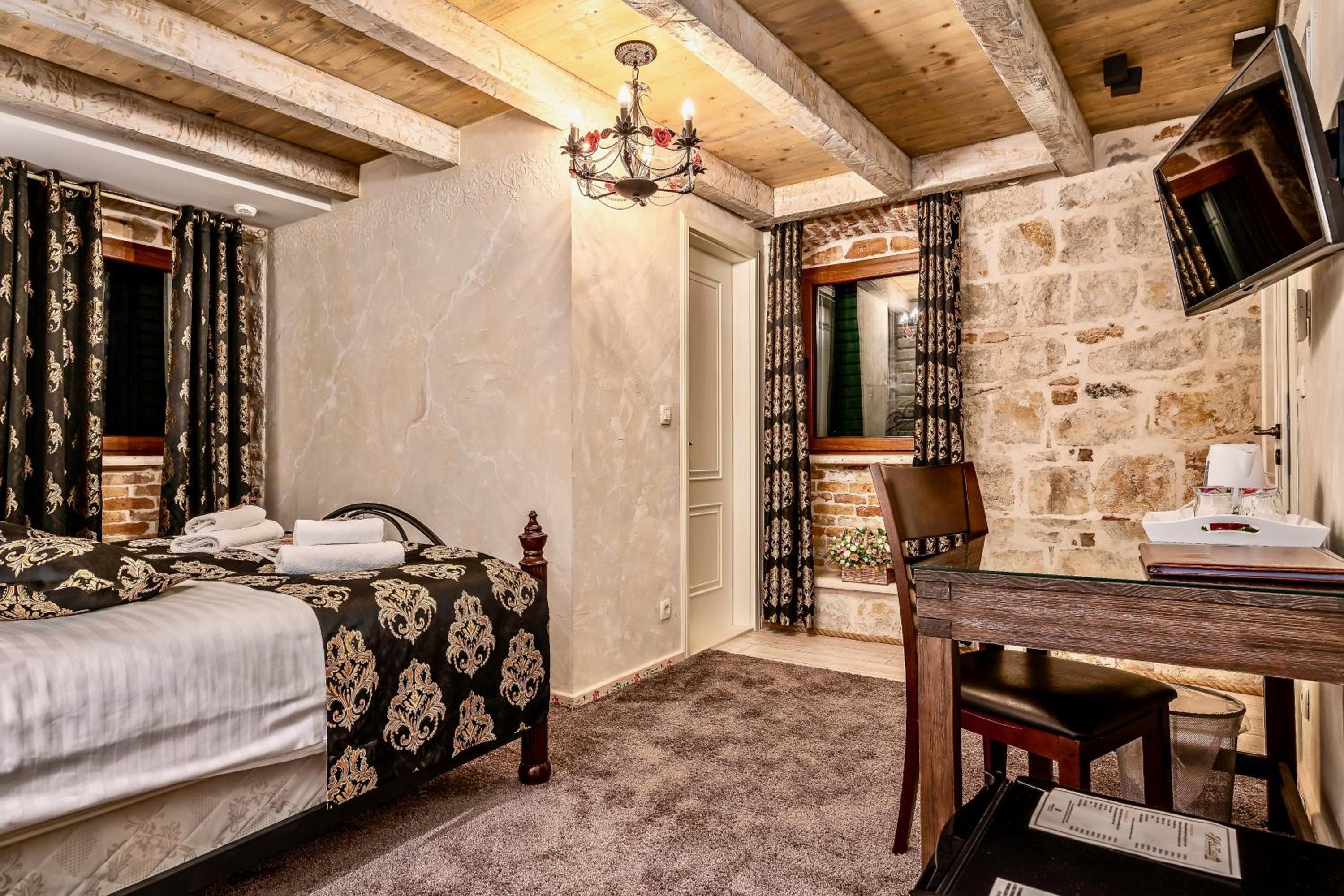 Superior Double Room photo 2