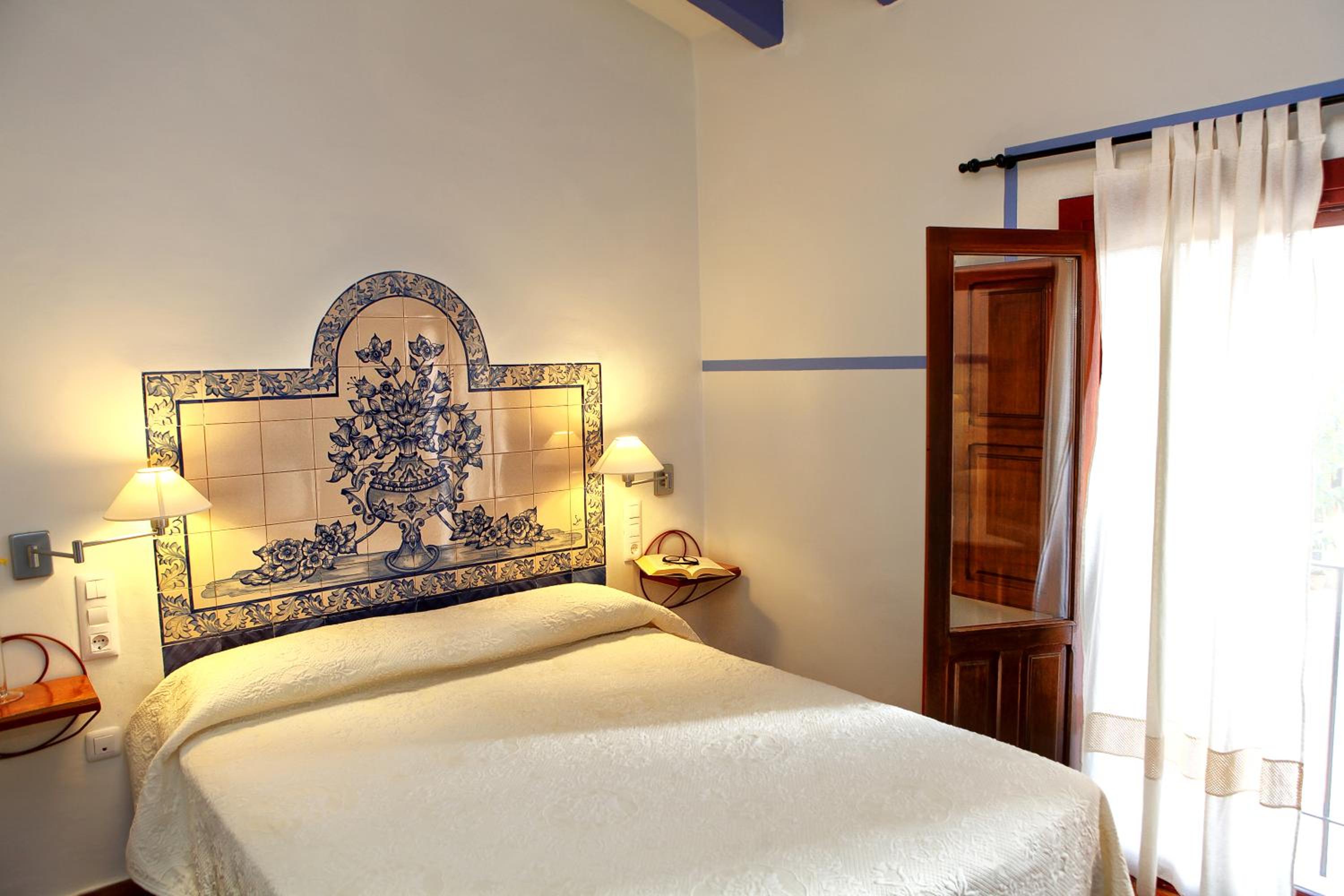 Habitación Queen con Balcón