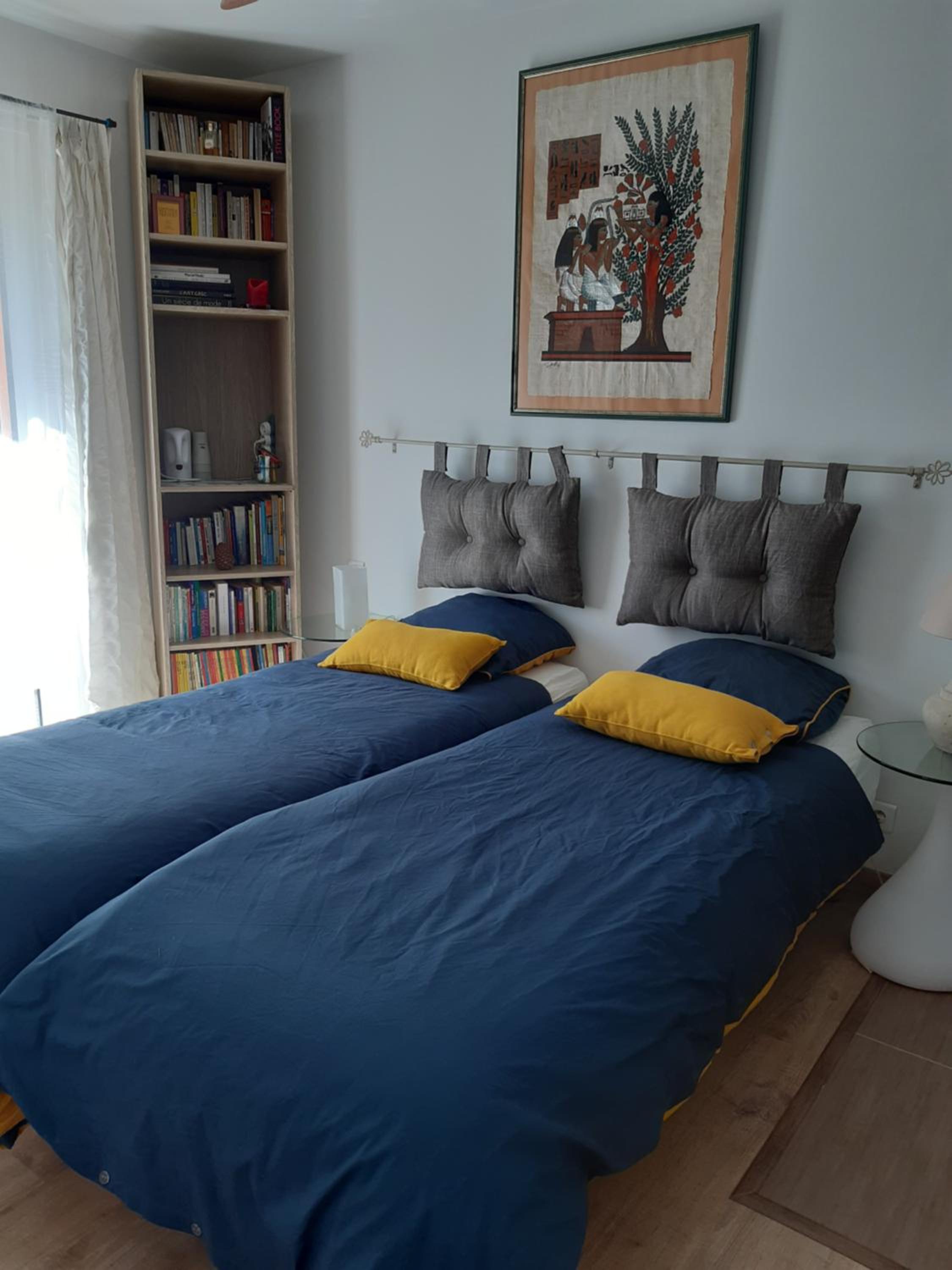 Standard Twin Room - Photo 10