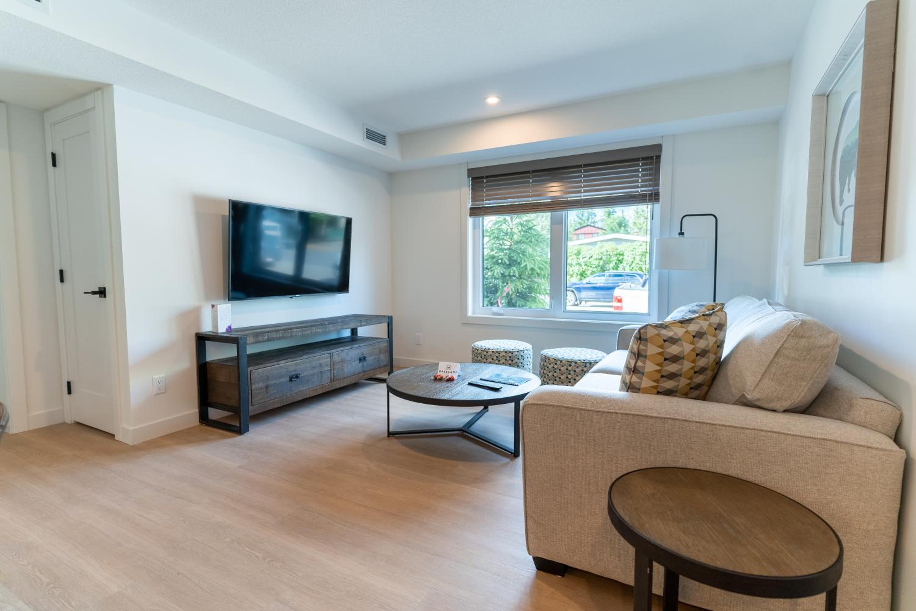 Three Bedroom With Bunk Apartment