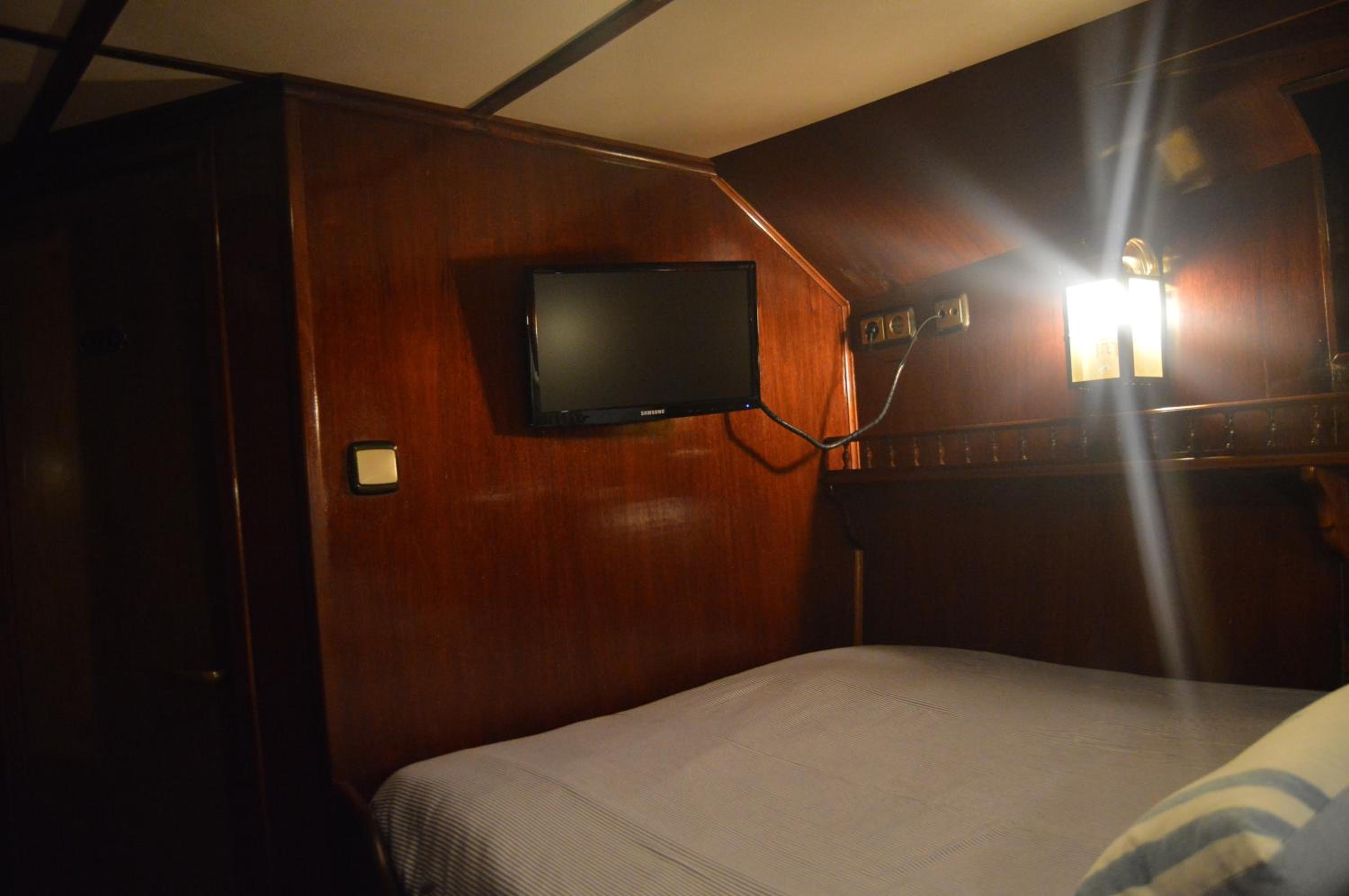 Cabin on Boat (1 Adult)