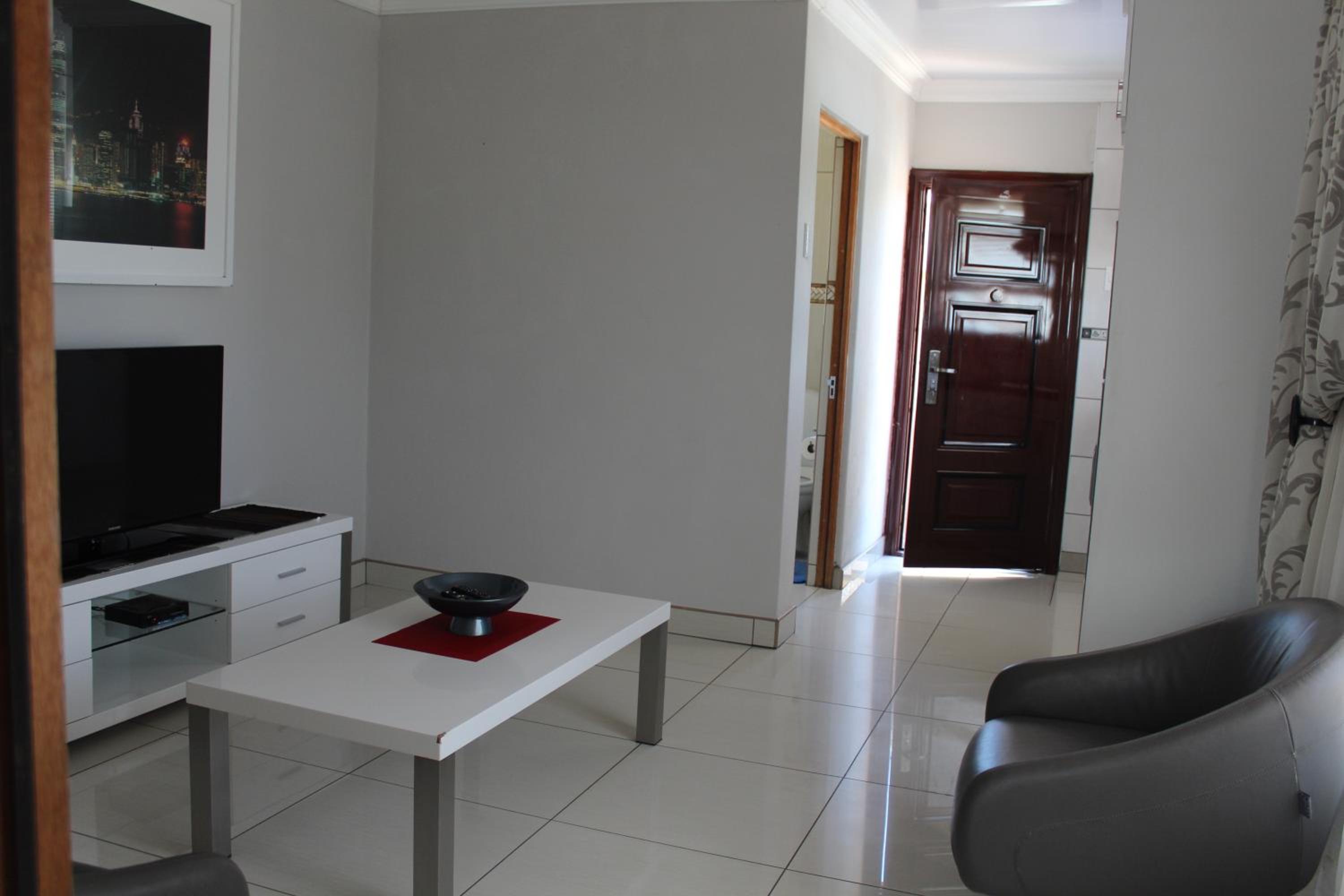 Standard Twin Room photo 2