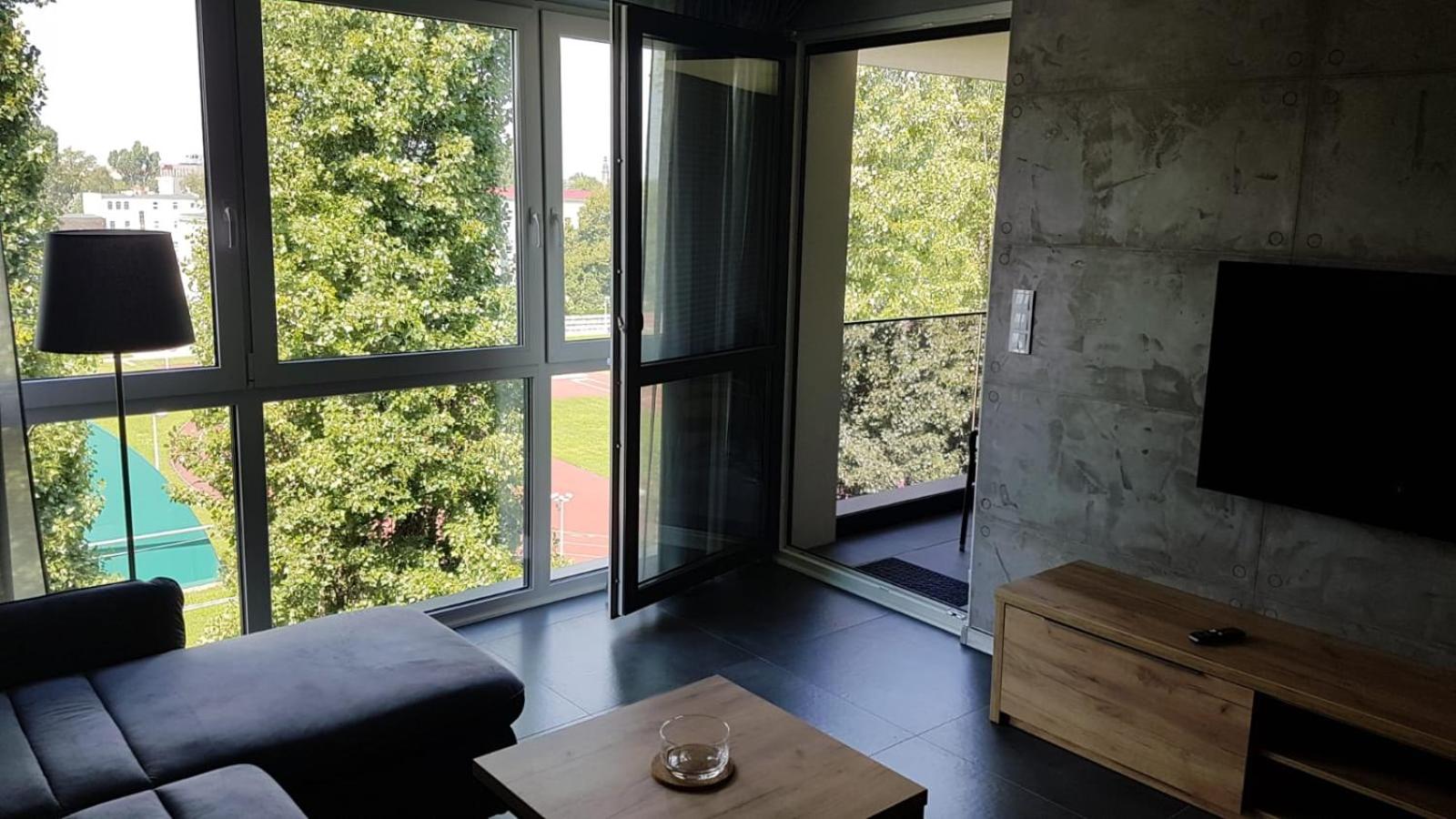 One-Bedroom Apartment - Photo 5