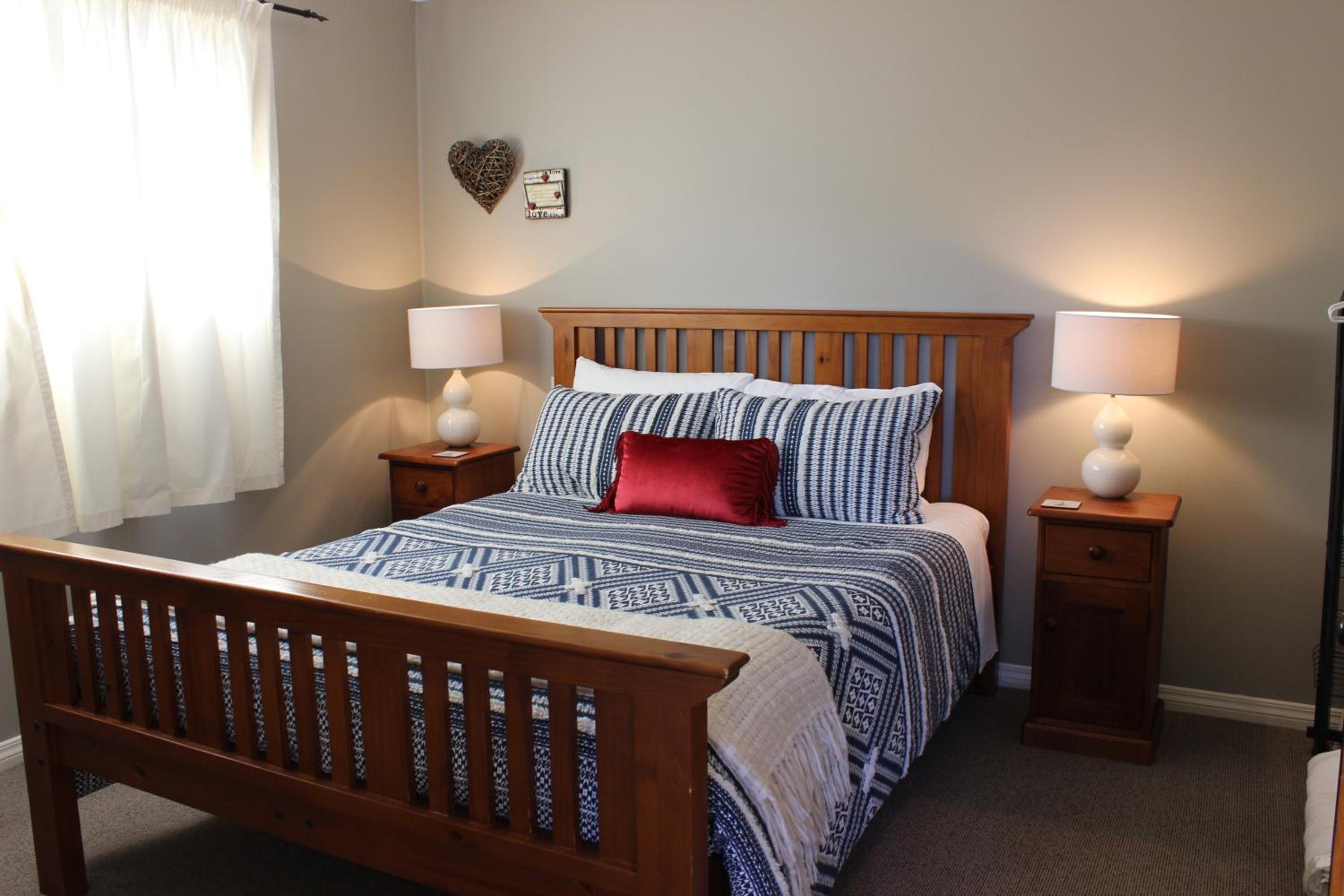 One-Bedroom Cottage - Mountain View photo 1
