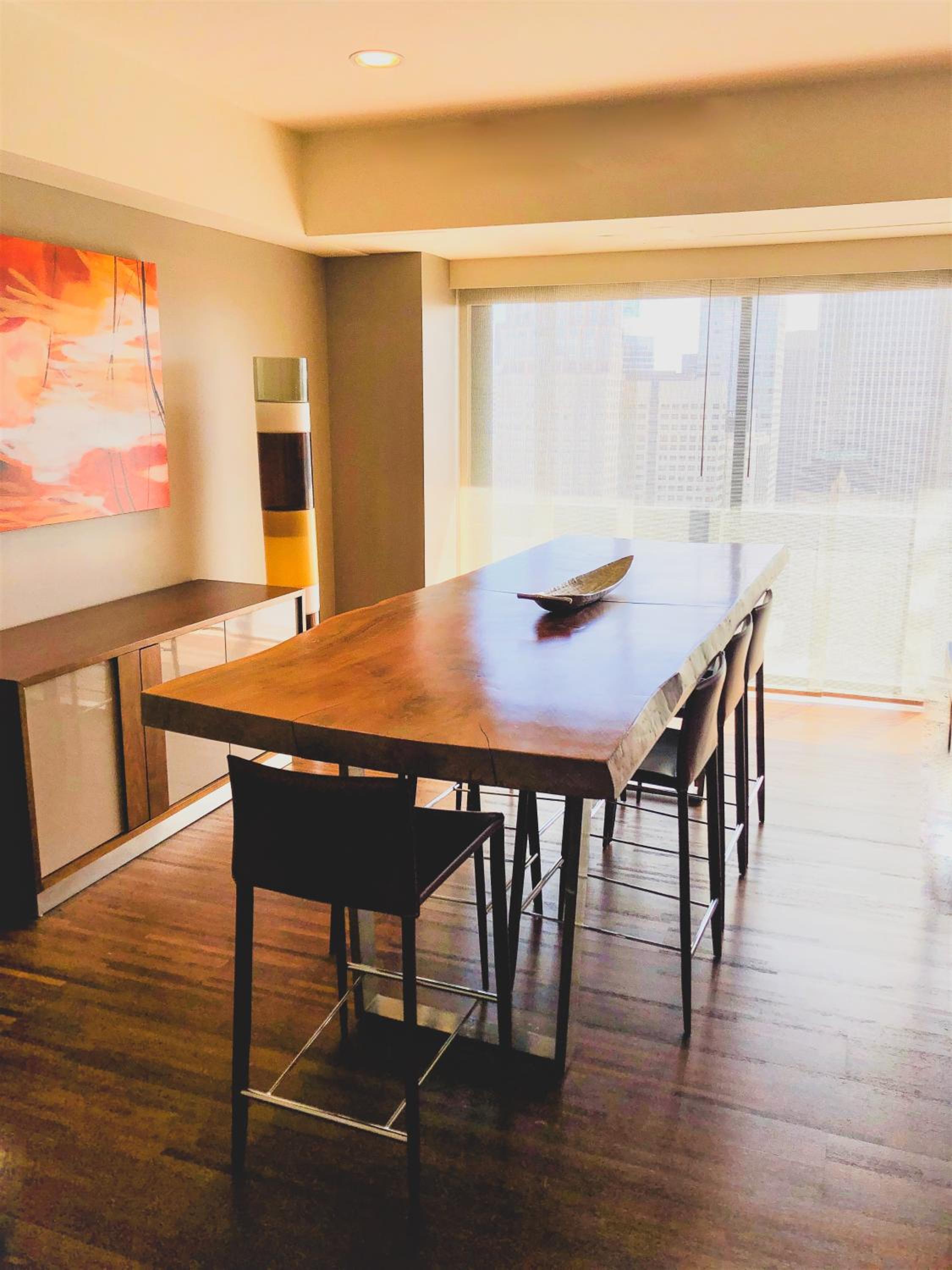 VIP Suite thumbnail 6