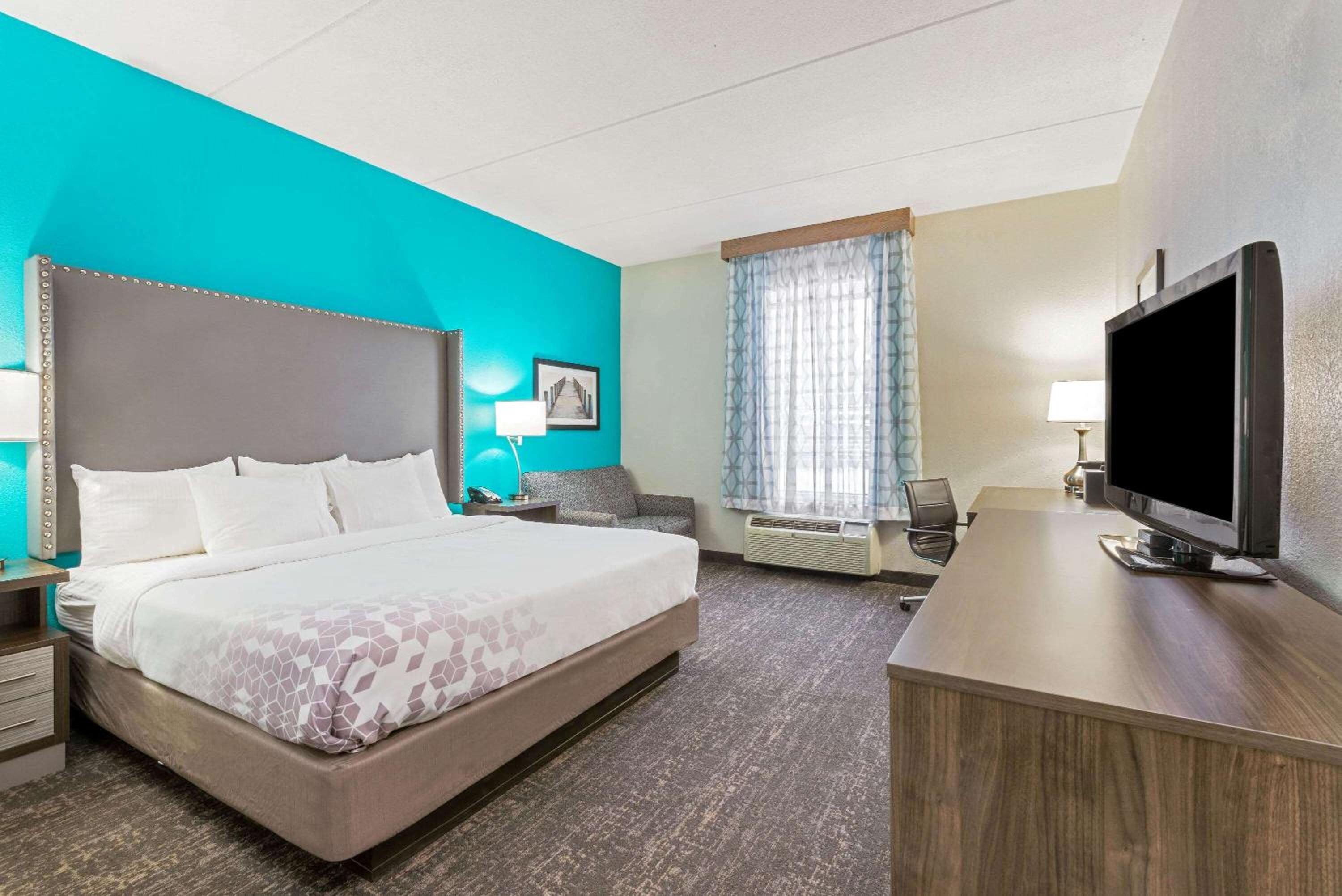 La Quinta by Wyndham Jamestown, Photo 6