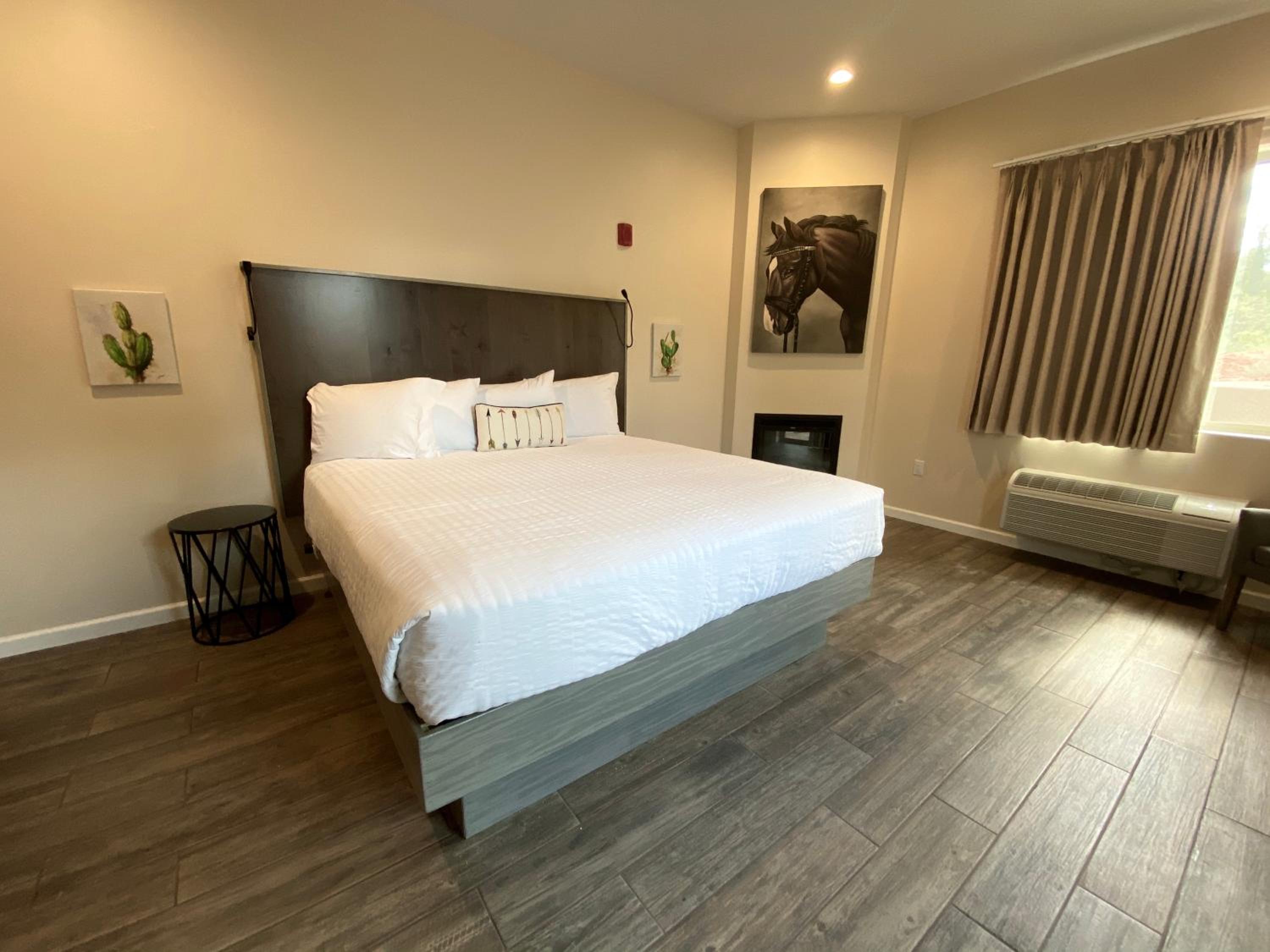Deluxe Double Room with Castle View photo 1