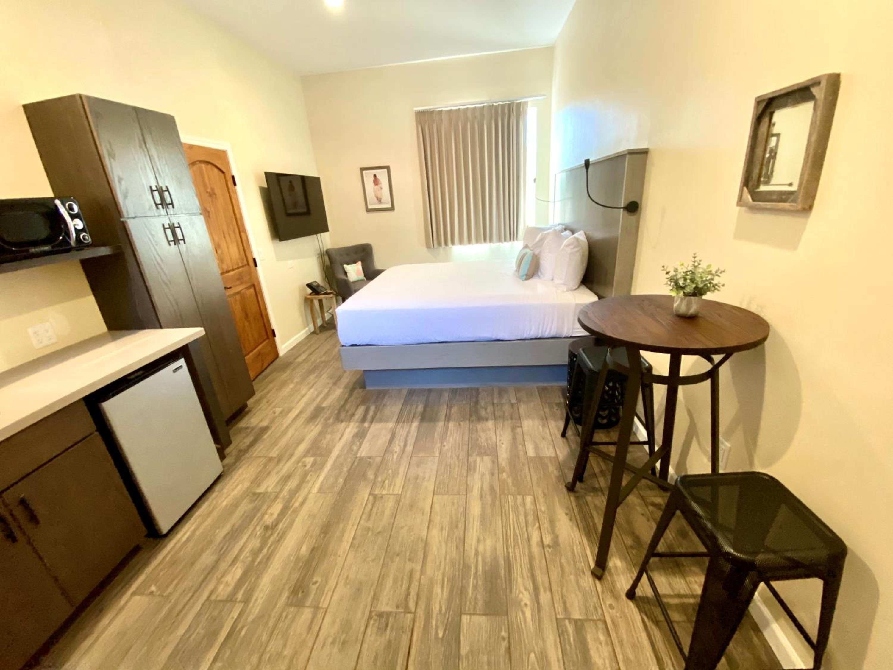 Small Double Room photo 2