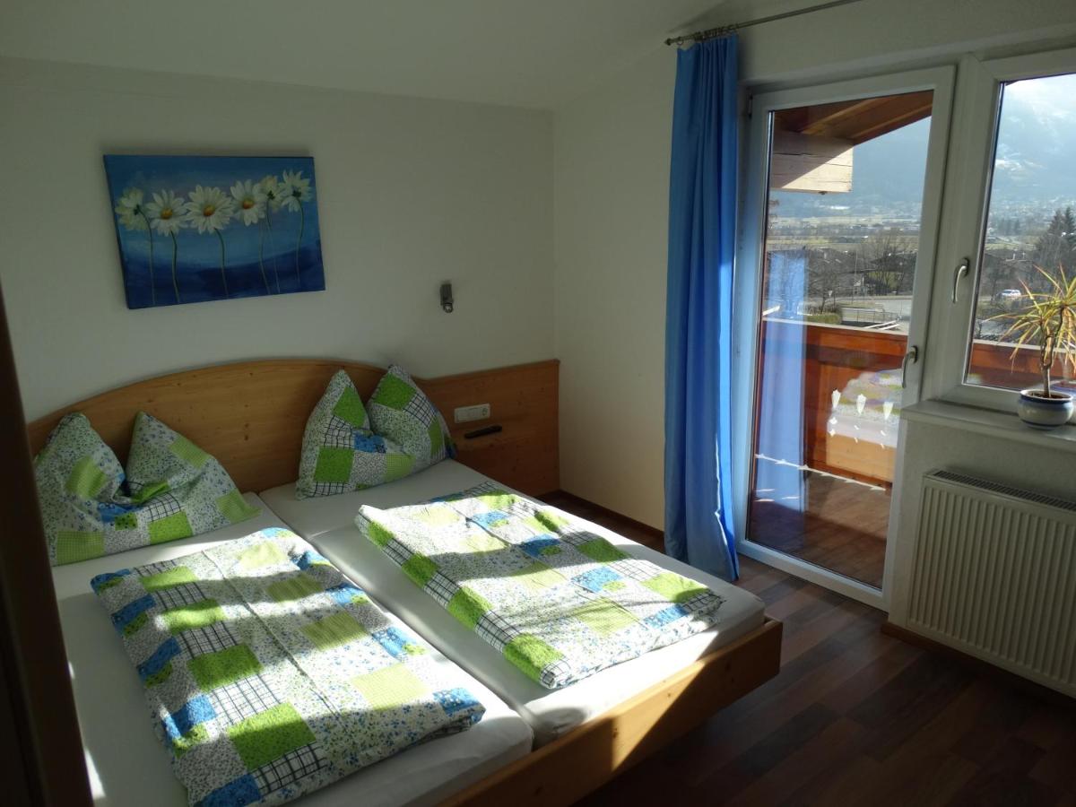 Two-Bedroom Apartment with Balcony photo 2