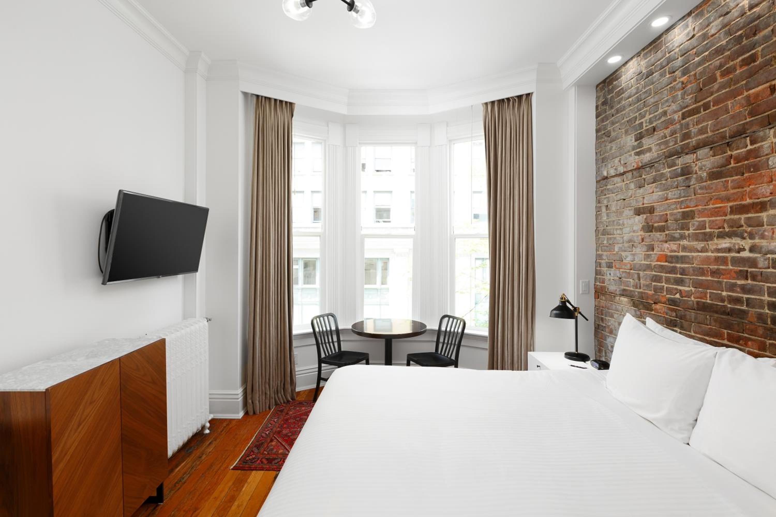Sterling King Room - Photo 8