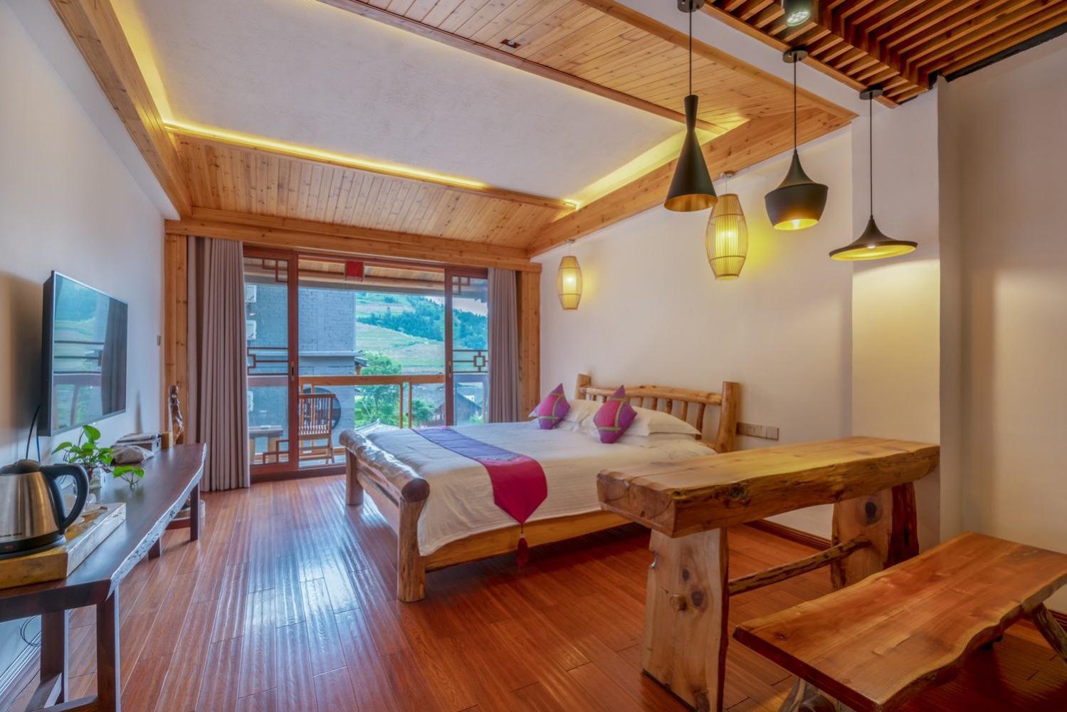 Superior King Room （3rd Floor- Balcony) photo 1