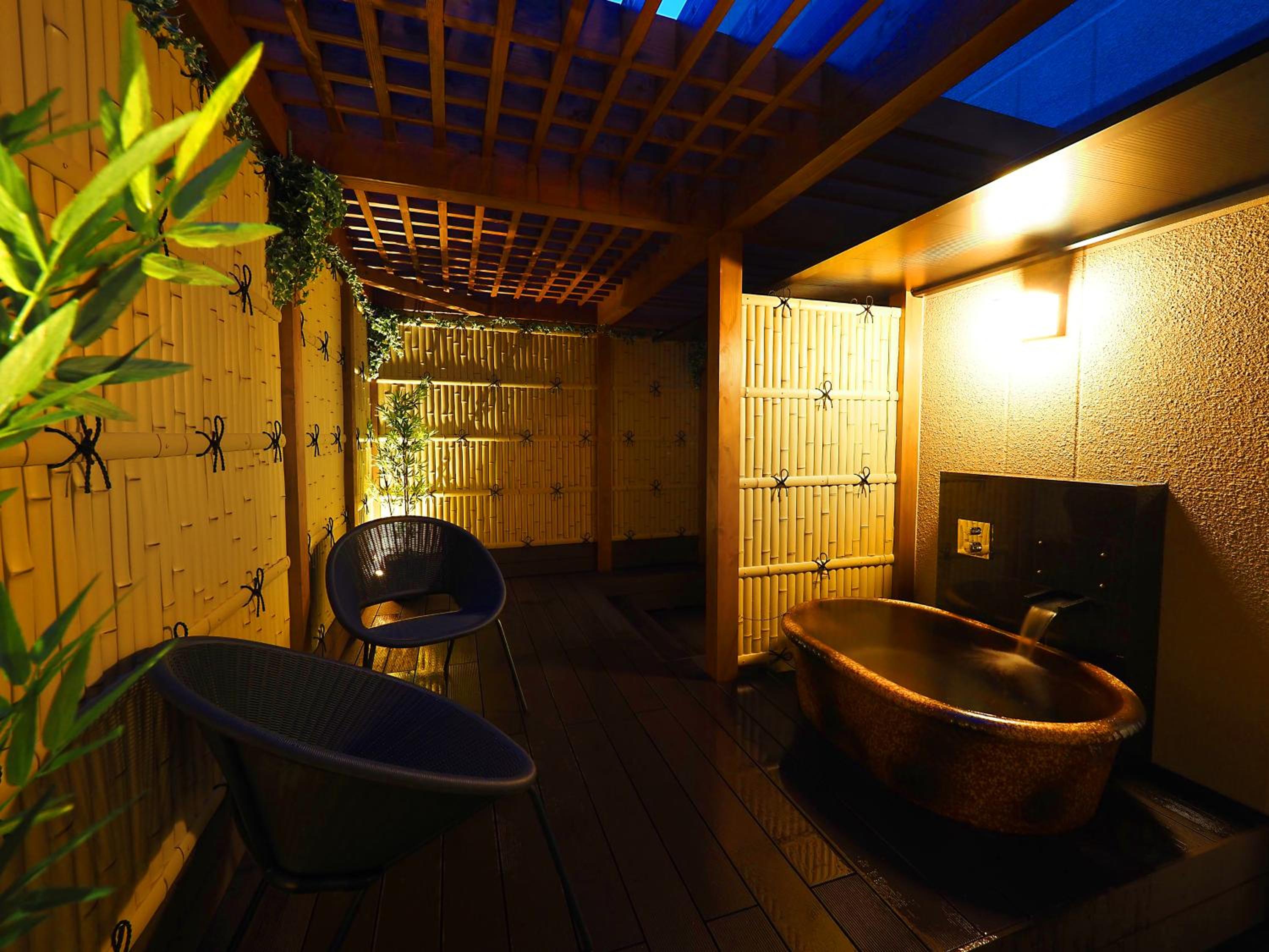 Suite Room with Open Air Bath - Photo 2